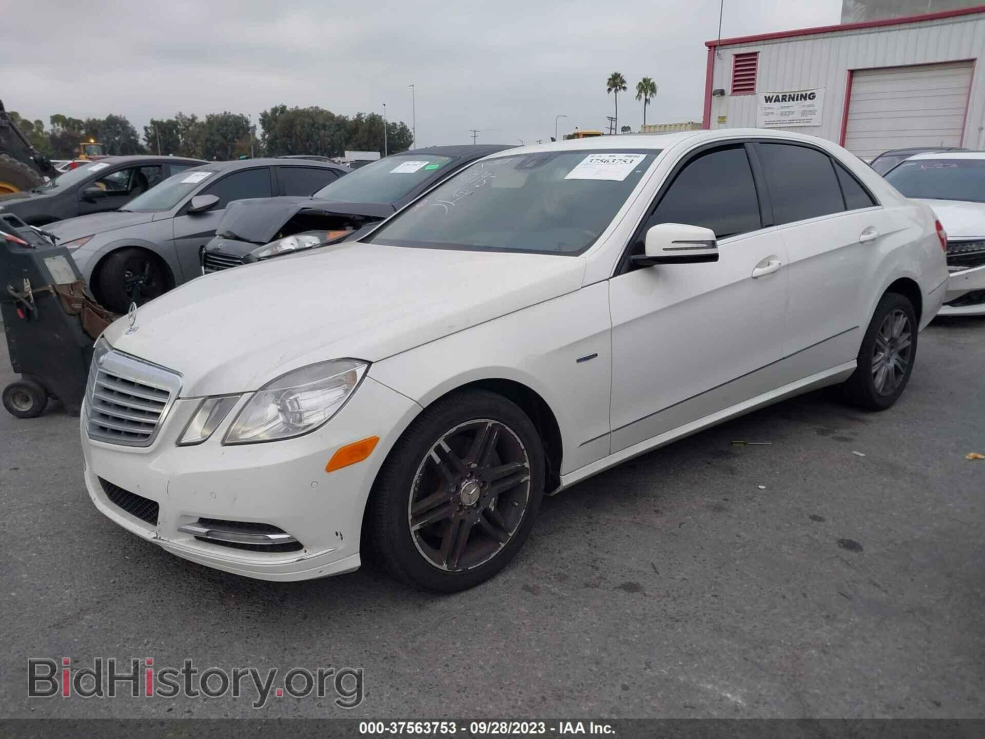 2012 MERCEDES-BENZ E-CLASS - VIN: WDDHF5KB6CA525940 - Photo 2