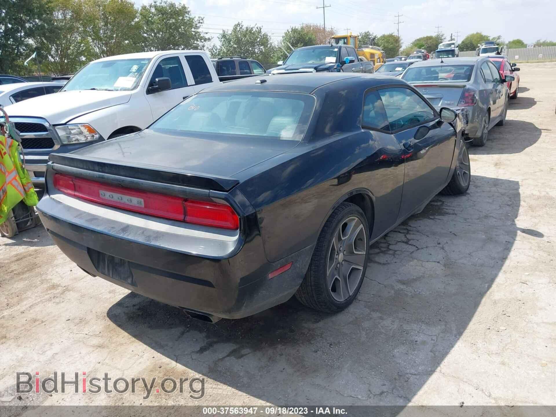 2012 DODGE CHALLENGER - VIN: 2C3CDYAG9CH101604 - Photo 4