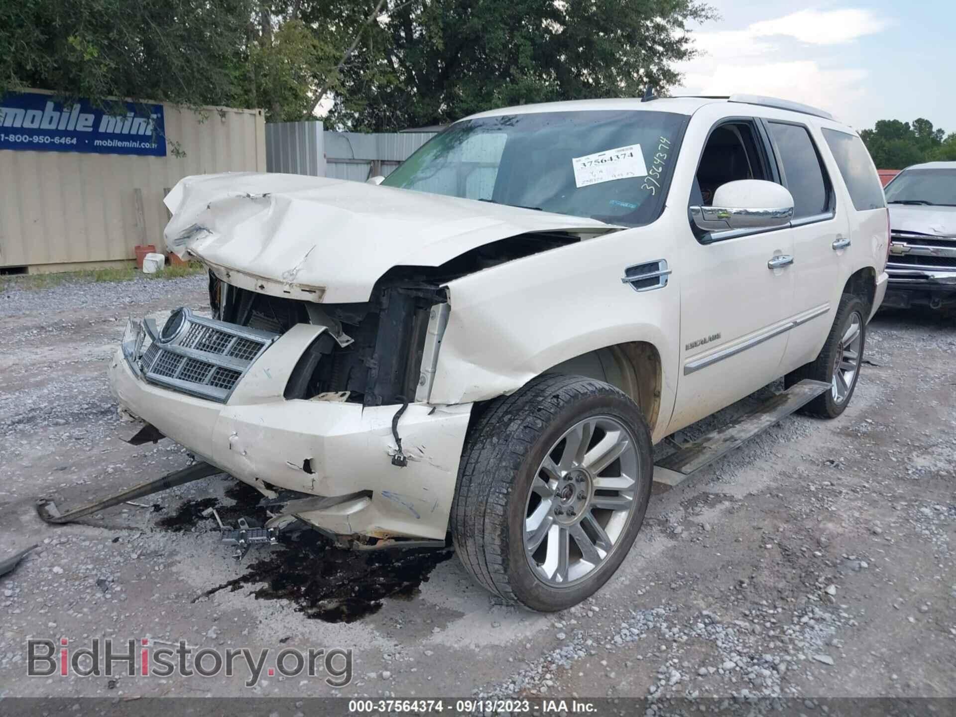 2014 CADILLAC ESCALADE - VIN: 1GYS4DEF4ER119801 - Фото 2