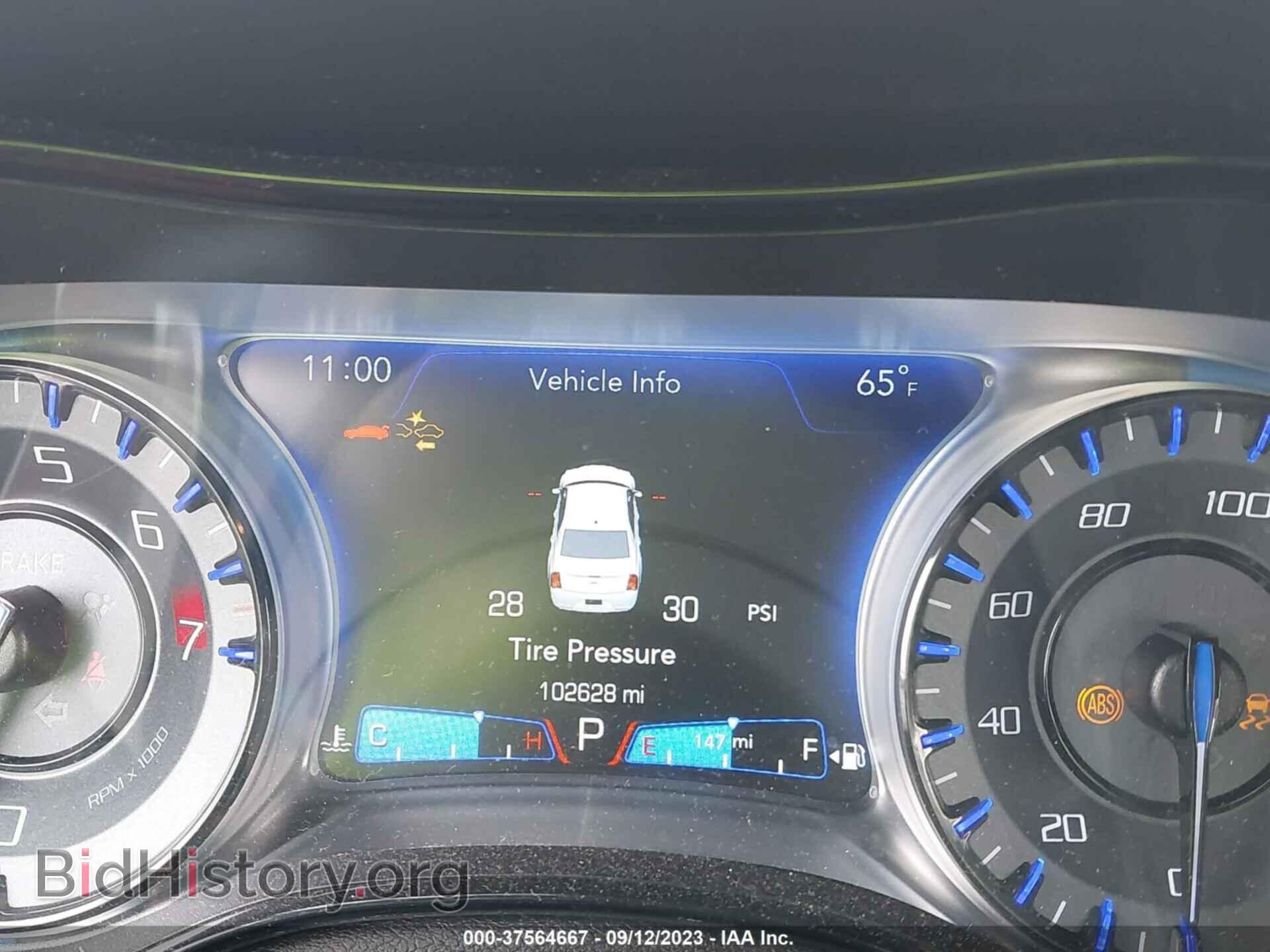 2016 CHRYSLER 300 - VIN: 2C3CCAGG7GH198597 - Photo 16