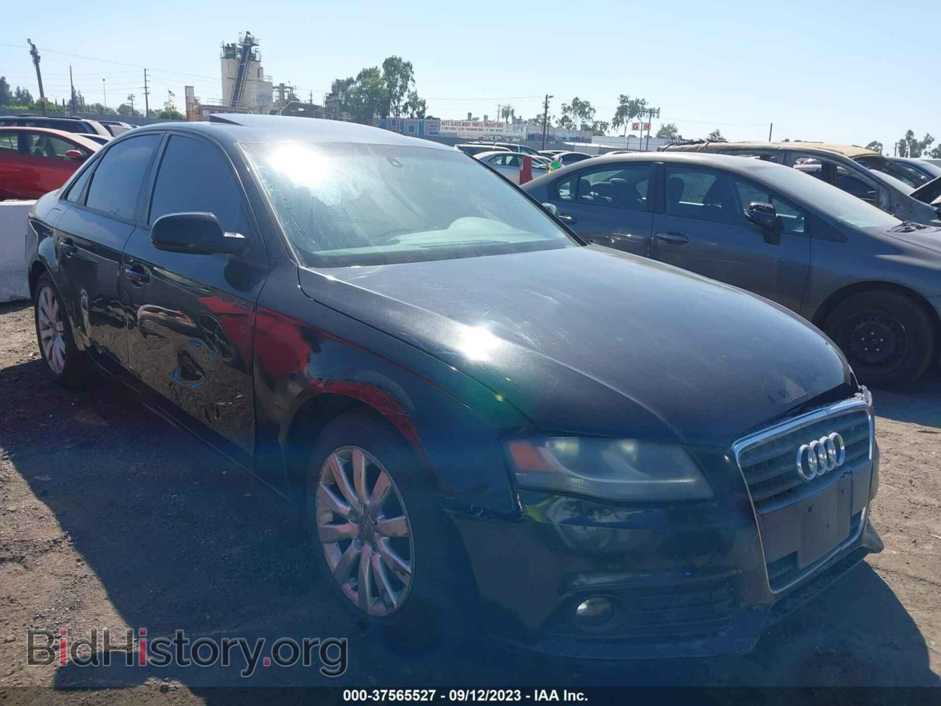 Photo WAUAFAFL9CN014901 - AUDI A4 2012