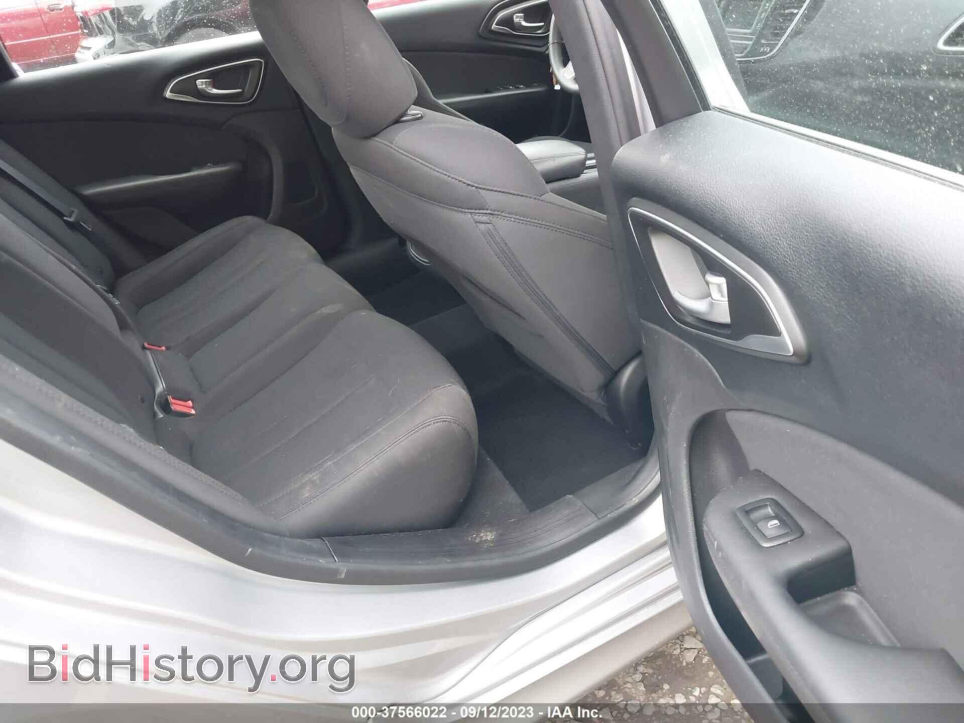 2016 CHRYSLER 200 - VIN: 1C3CCCAB2GN119935 - Фото 8