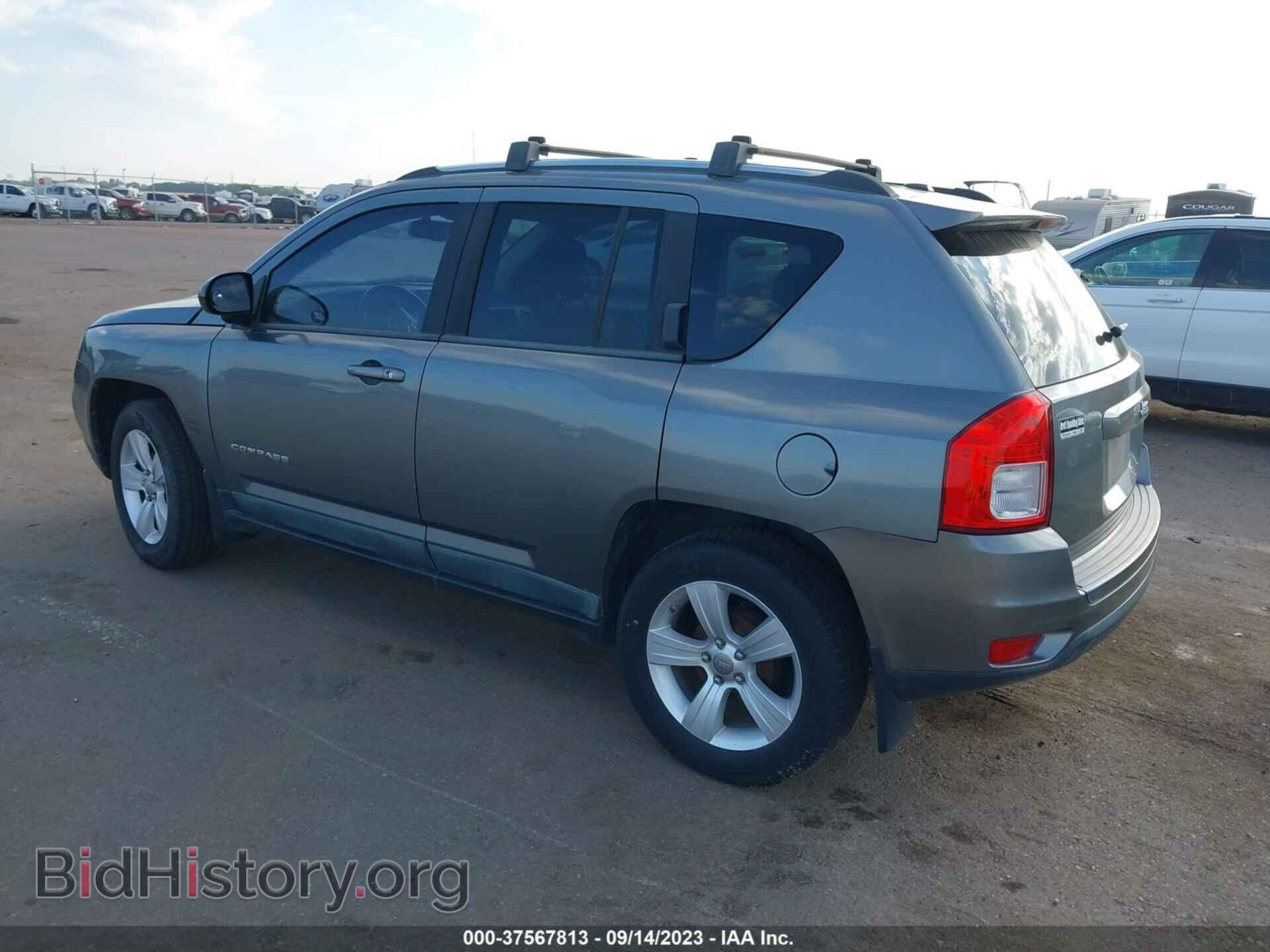 2011 JEEP COMPASS - VIN: 1J4NT1FB2BD221603 - Photo 3