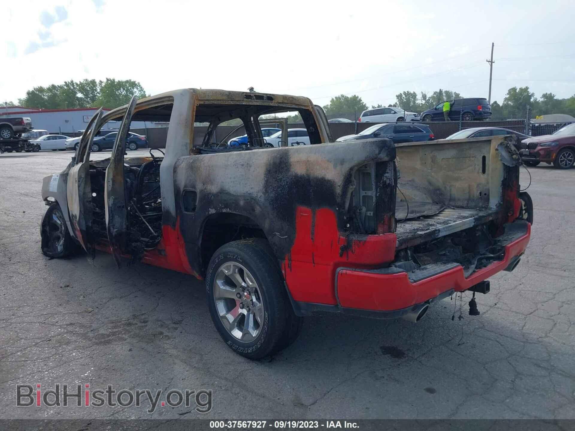 2022 RAM 1500 - VIN: 1C6SRFFT0NN460621 - Фото 3