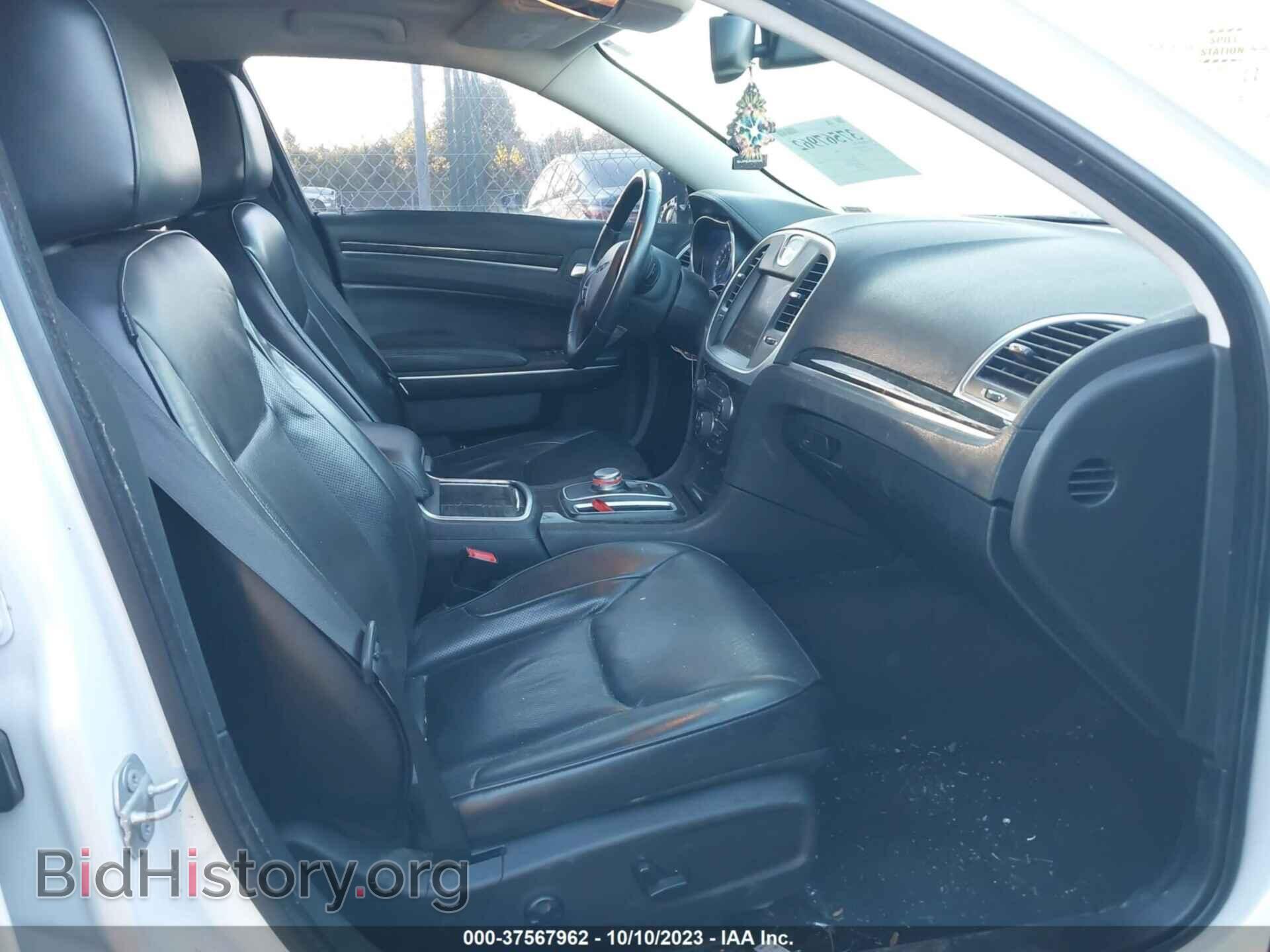 2016 CHRYSLER 300 - VIN: 2C3CCAEG6GH207065 - Фото 5