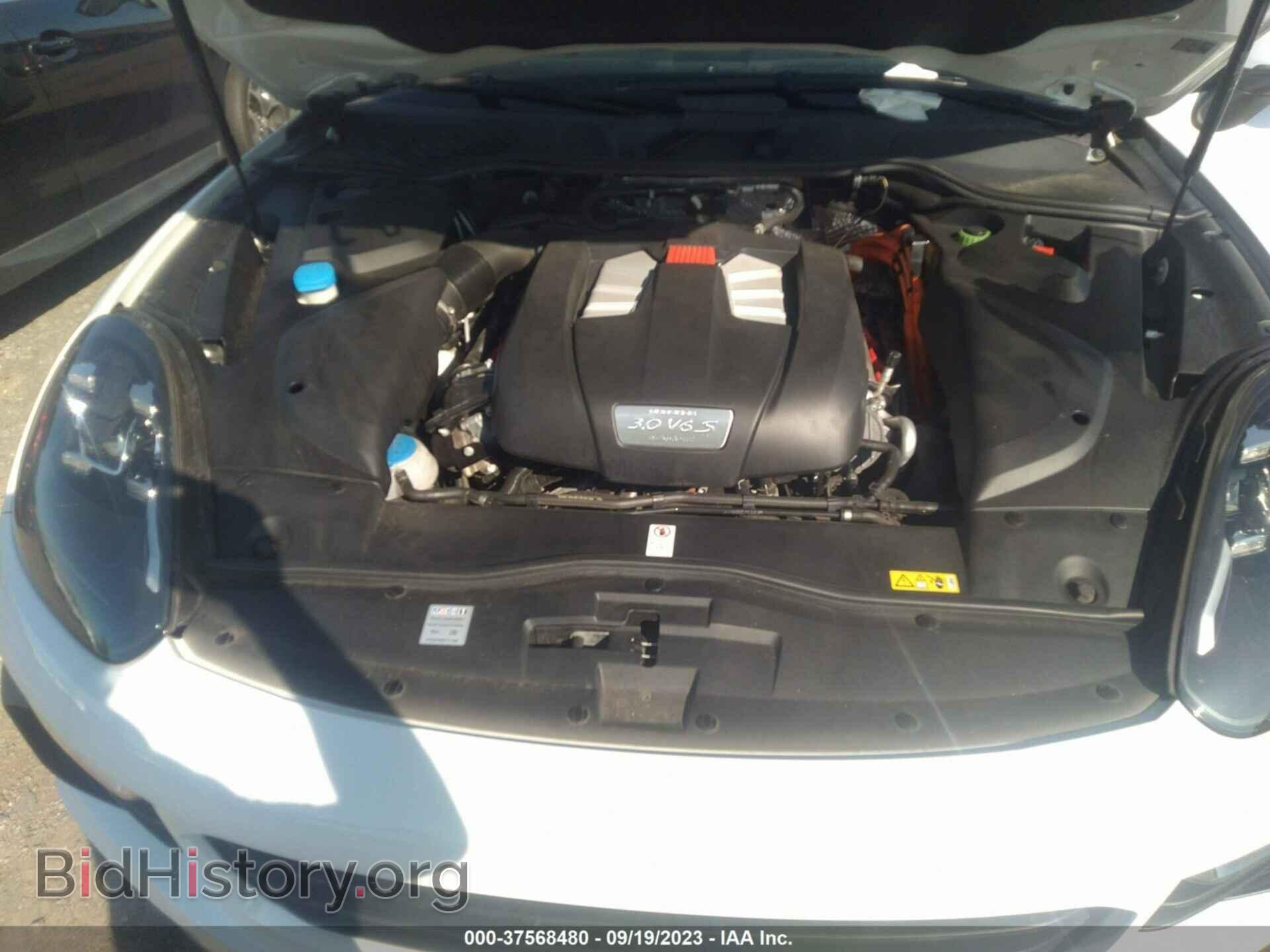 2016 PORSCHE CAYENNE - VIN: WP1AE2A26GLA17779 - Фото 10