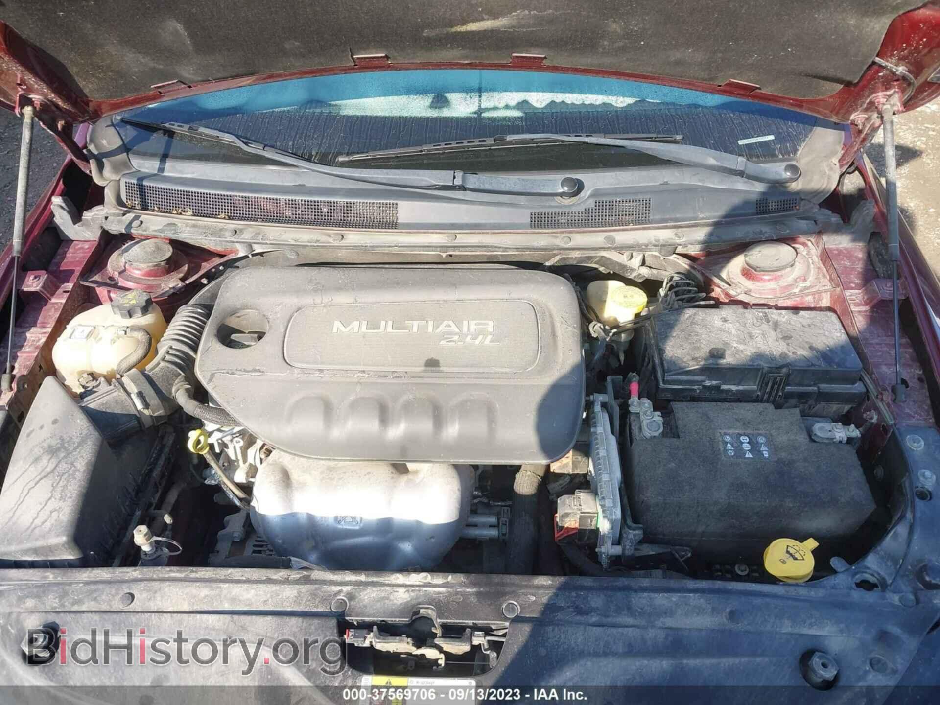 2016 CHRYSLER 200 - VIN: 1C3CCCBB2GN174271 - Фото 10
