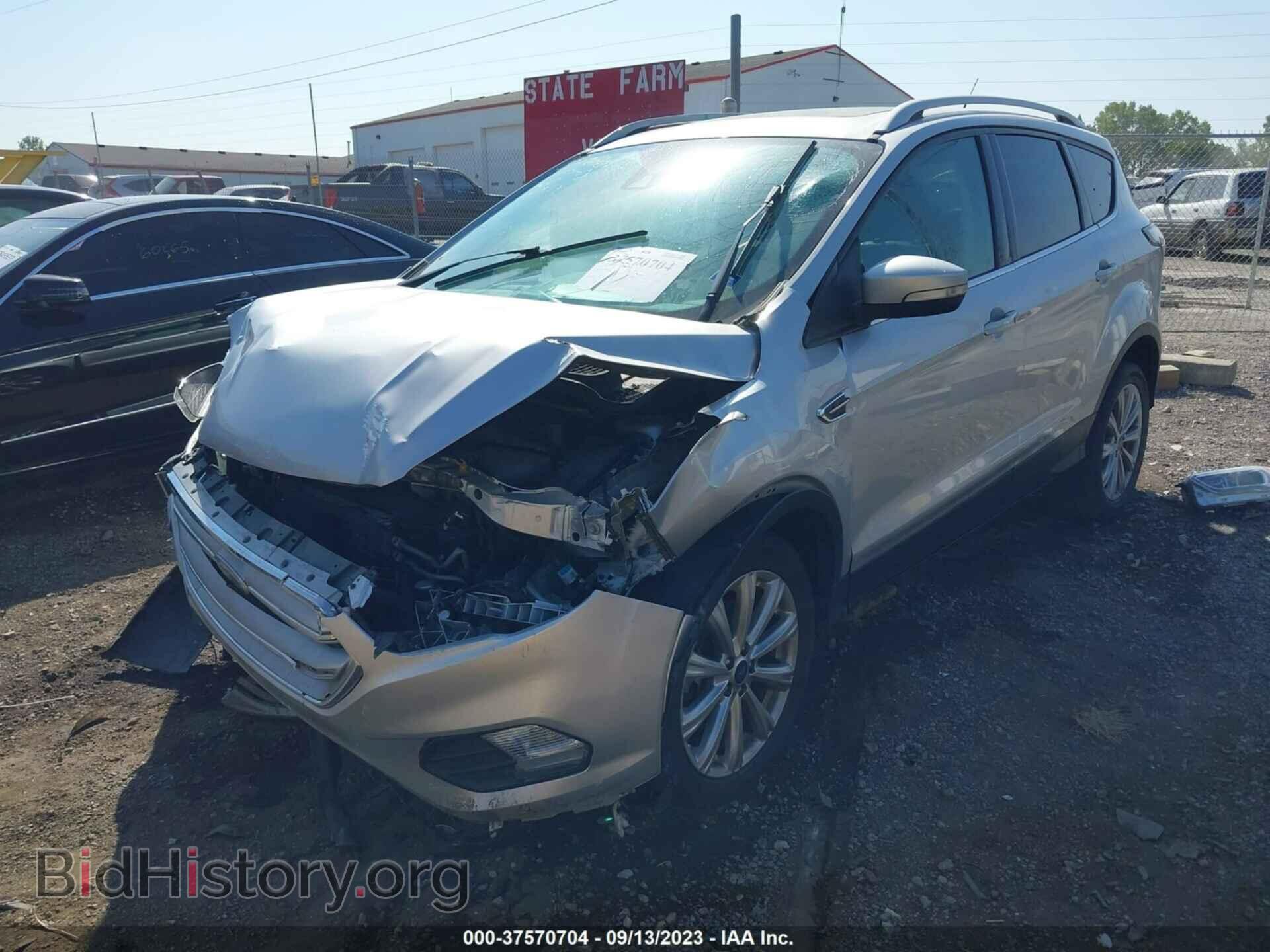 2017 FORD ESCAPE - VIN: 1FMCU0J90HUE22803 - Photo 2