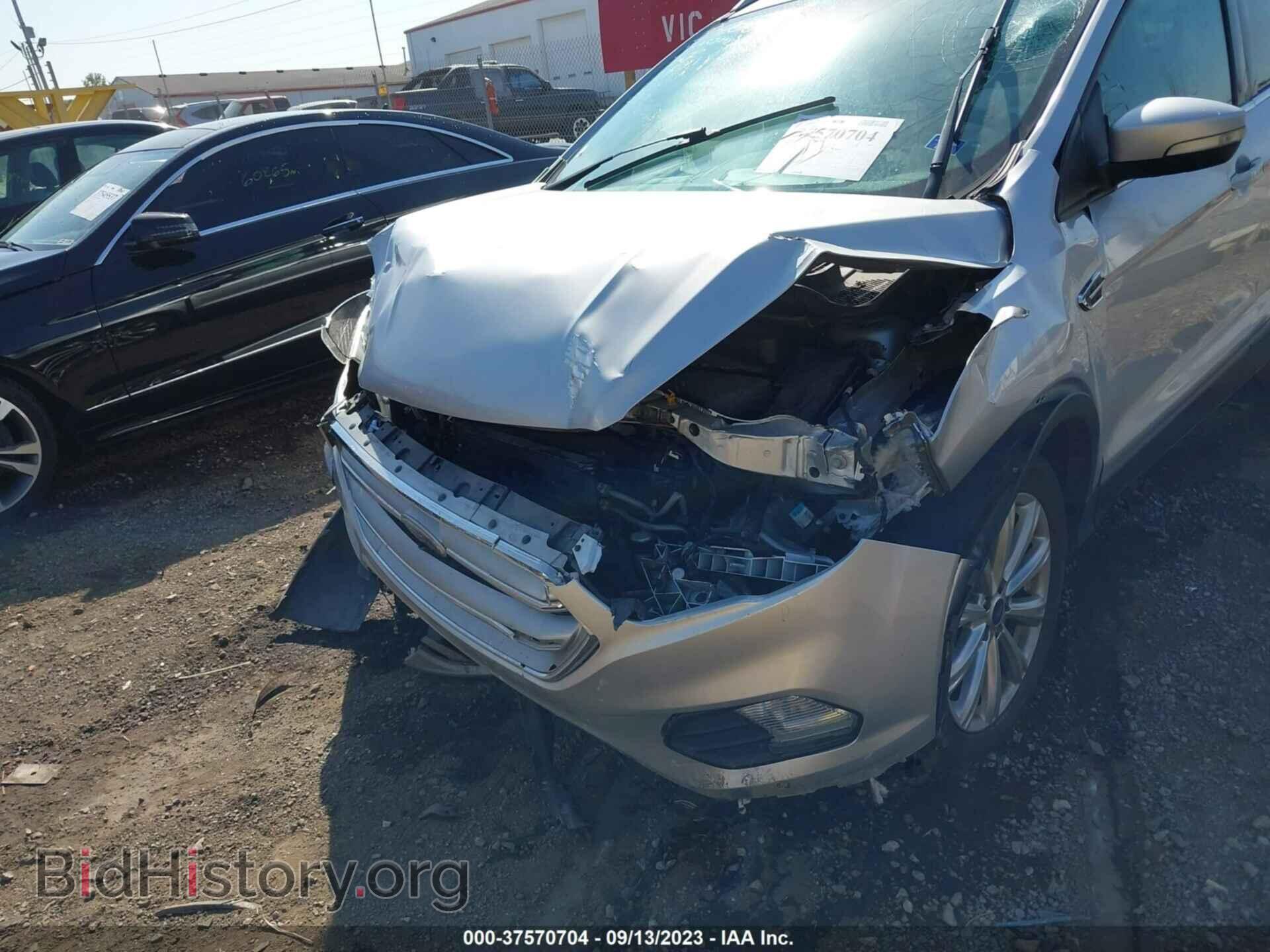 2017 FORD ESCAPE - VIN: 1FMCU0J90HUE22803 - Photo 6