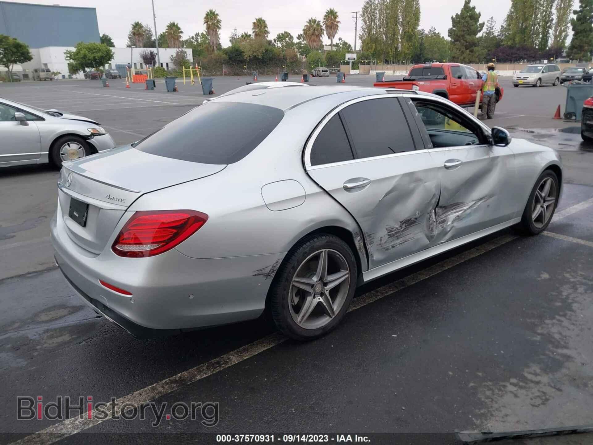 2017 MERCEDES-BENZ E-CLASS - VIN: WDDZF4KB2HA046582 - Фото 4