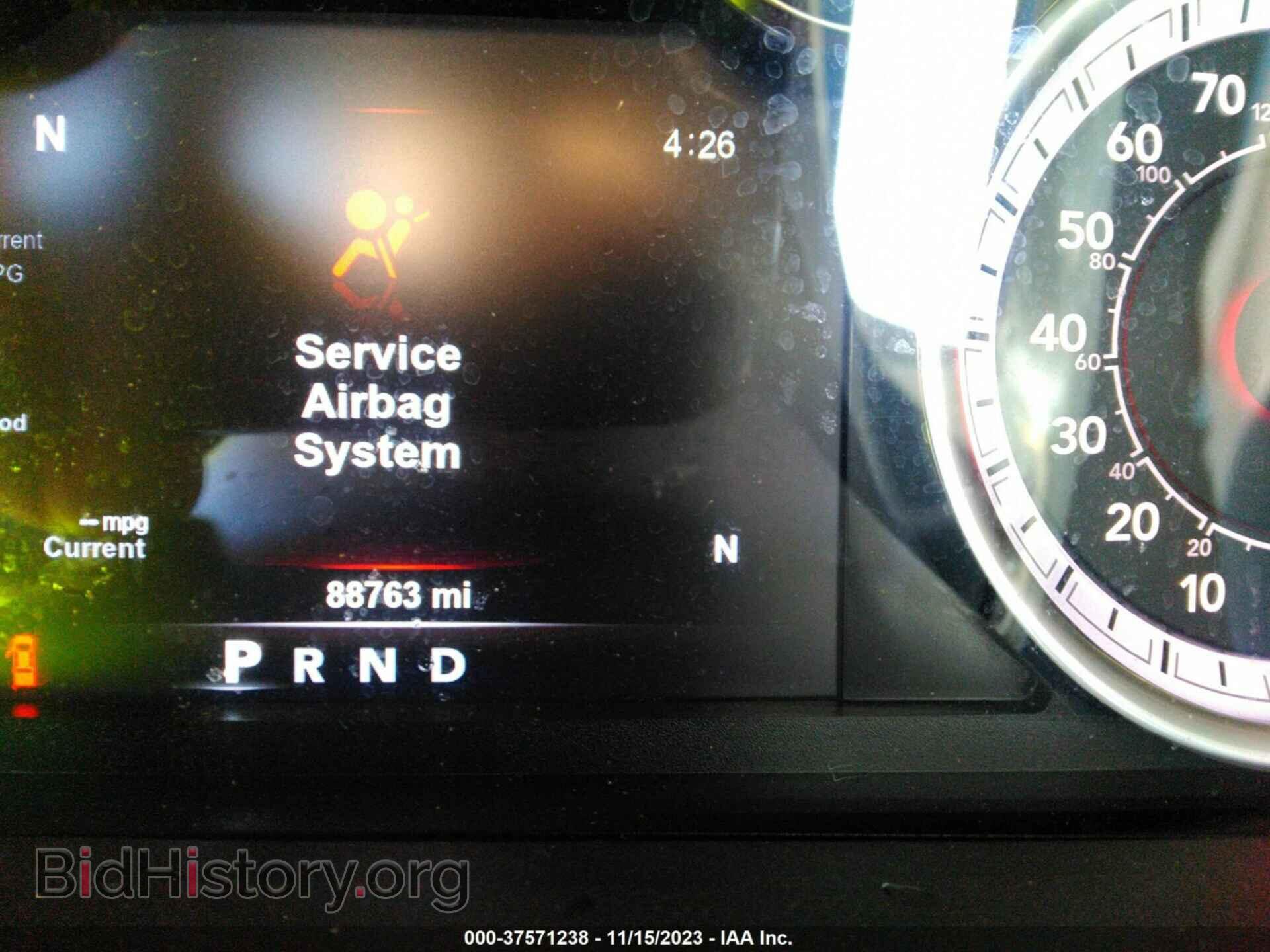 2018 RAM 1500 - VIN: 1C6RR7LG4JS264348 - Фото 16