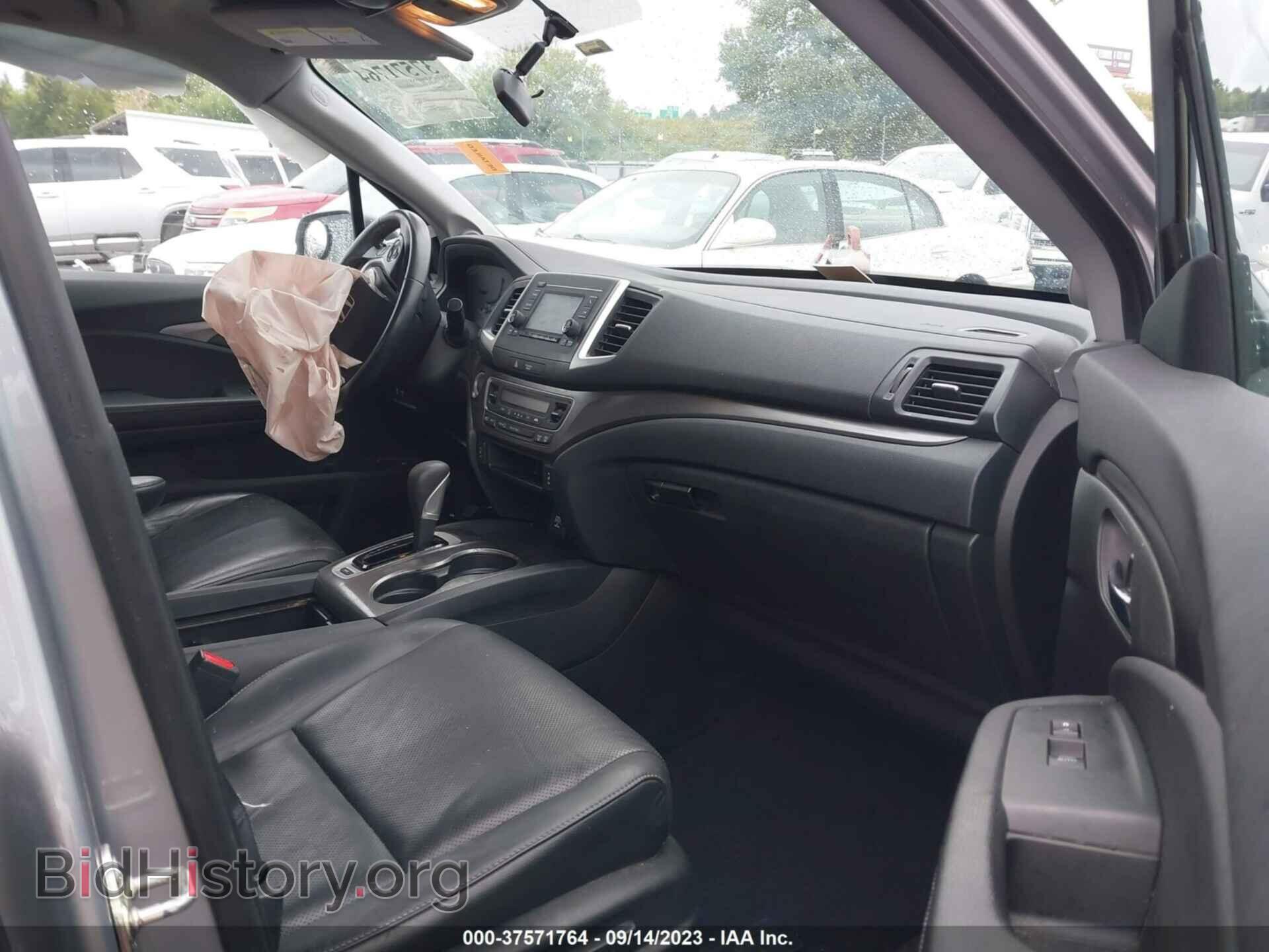 2017 HONDA RIDGELINE - VIN: 5FPYK2F53HB007704 - Фото 5