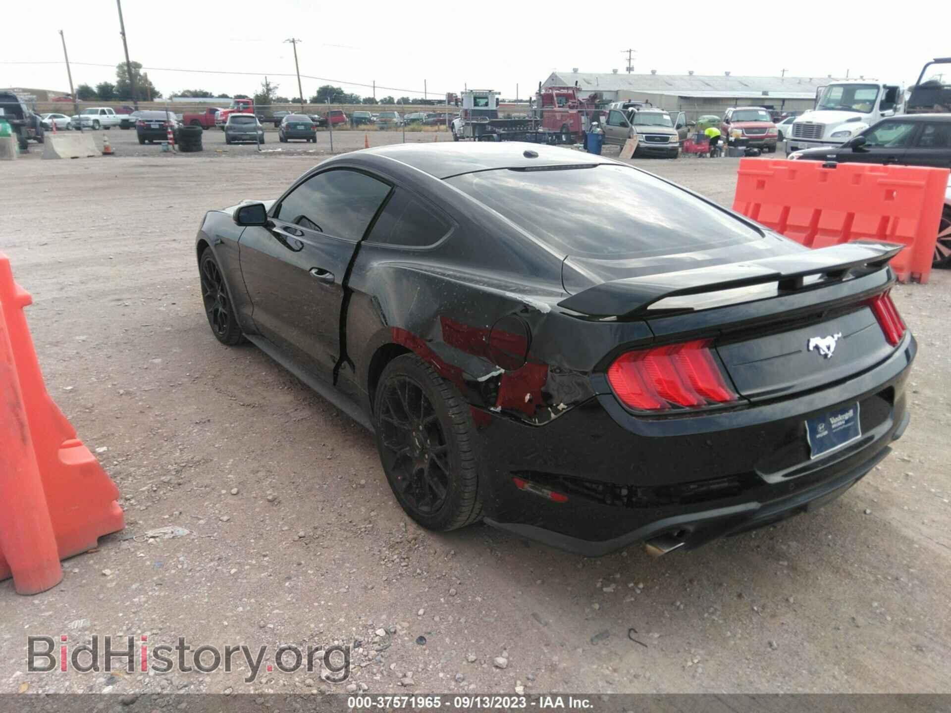 2018 FORD MUSTANG - VIN: 1FA6P8TH8J5180036 - Фото 3