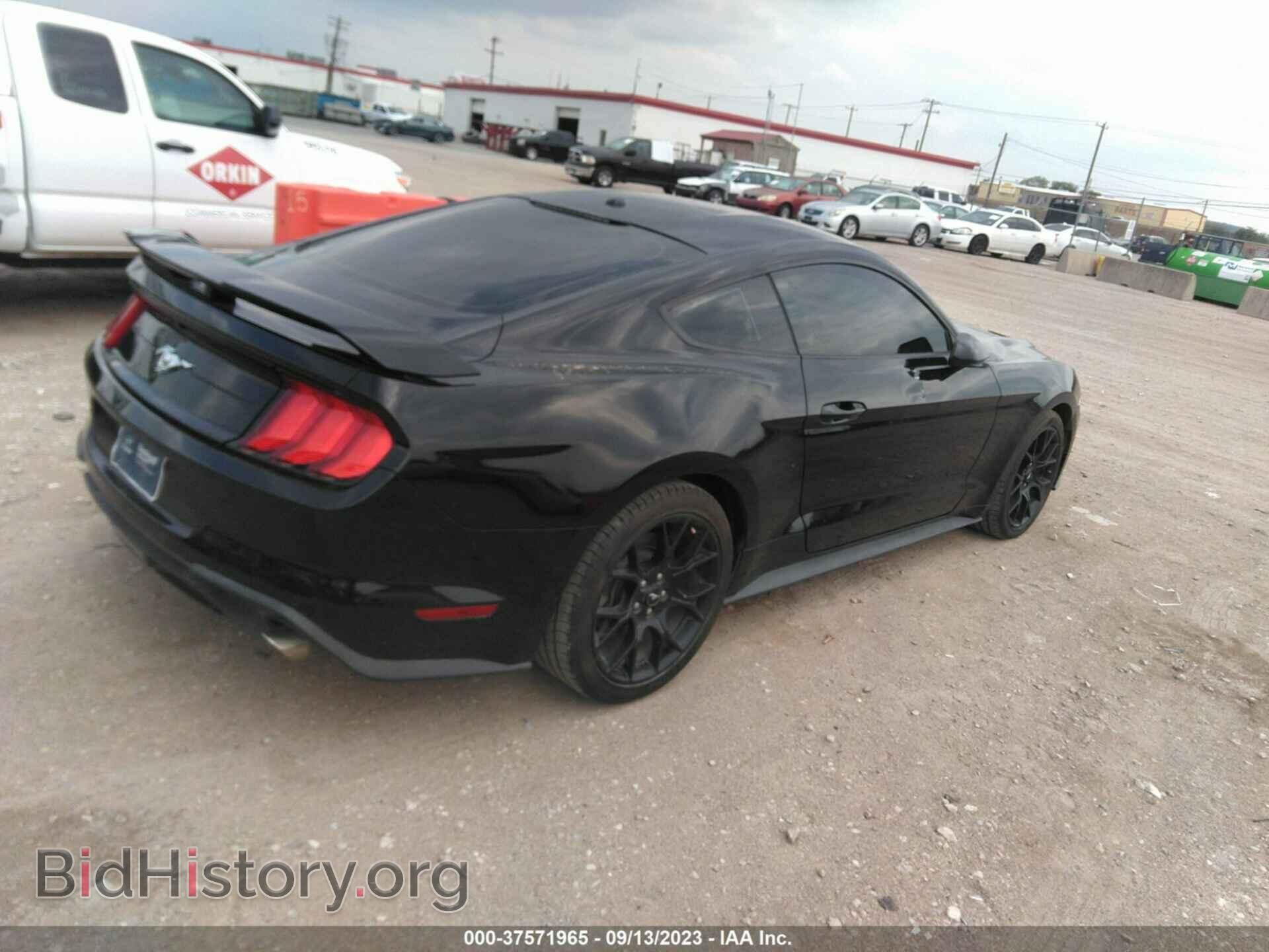 2018 FORD MUSTANG - VIN: 1FA6P8TH8J5180036 - Фото 4