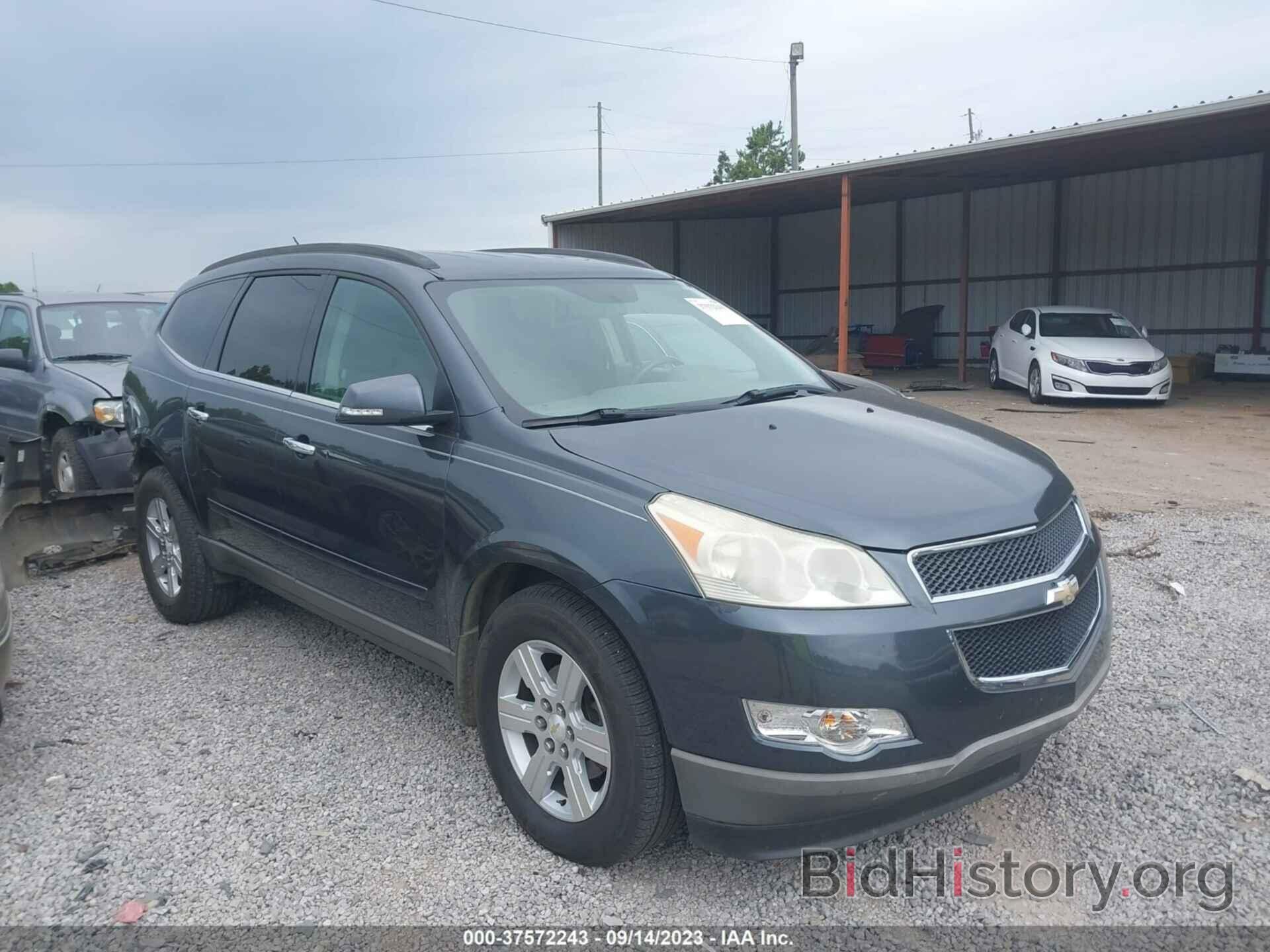 Photo 1GNKVGED9BJ124786 - CHEVROLET TRAVERSE 2011