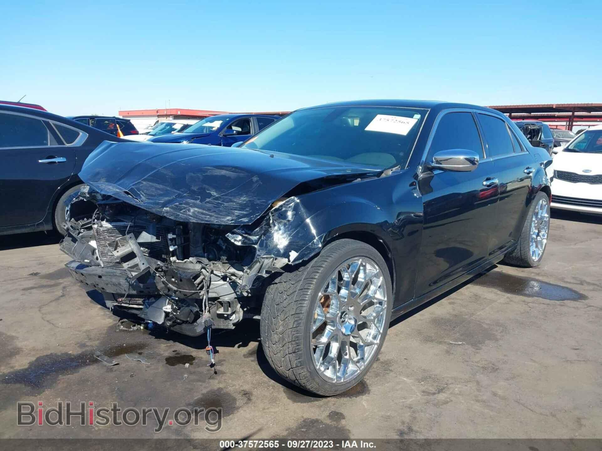 2016 CHRYSLER 300 - VIN: 2C3CCAEG7GH105631 - Фото 2