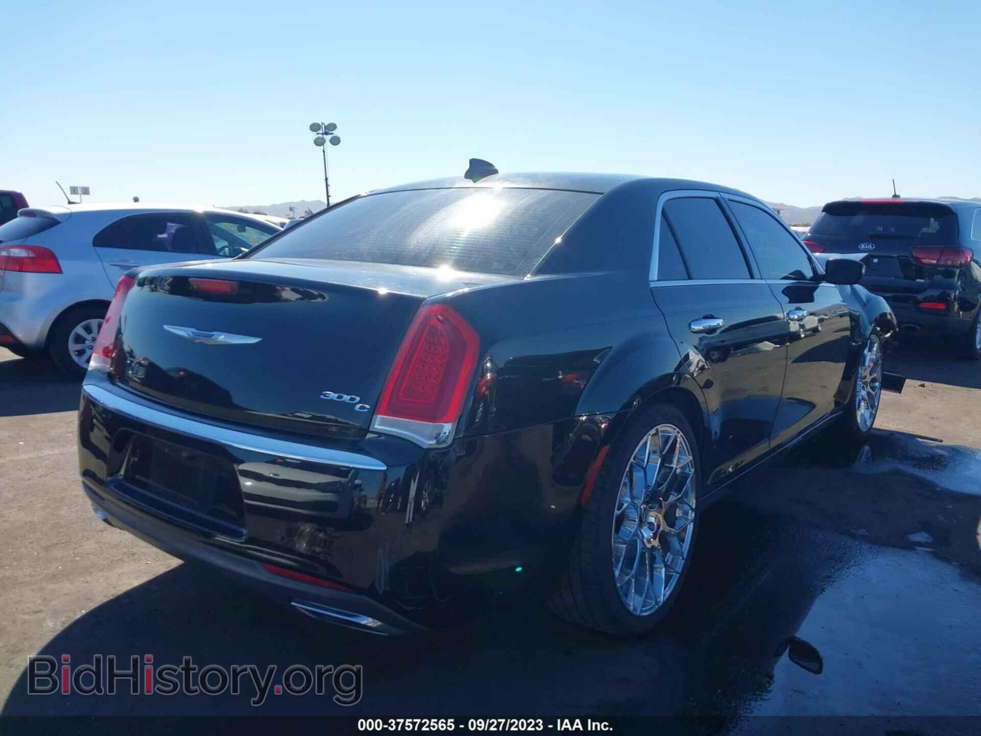 2016 CHRYSLER 300 - VIN: 2C3CCAEG7GH105631 - Фото 4