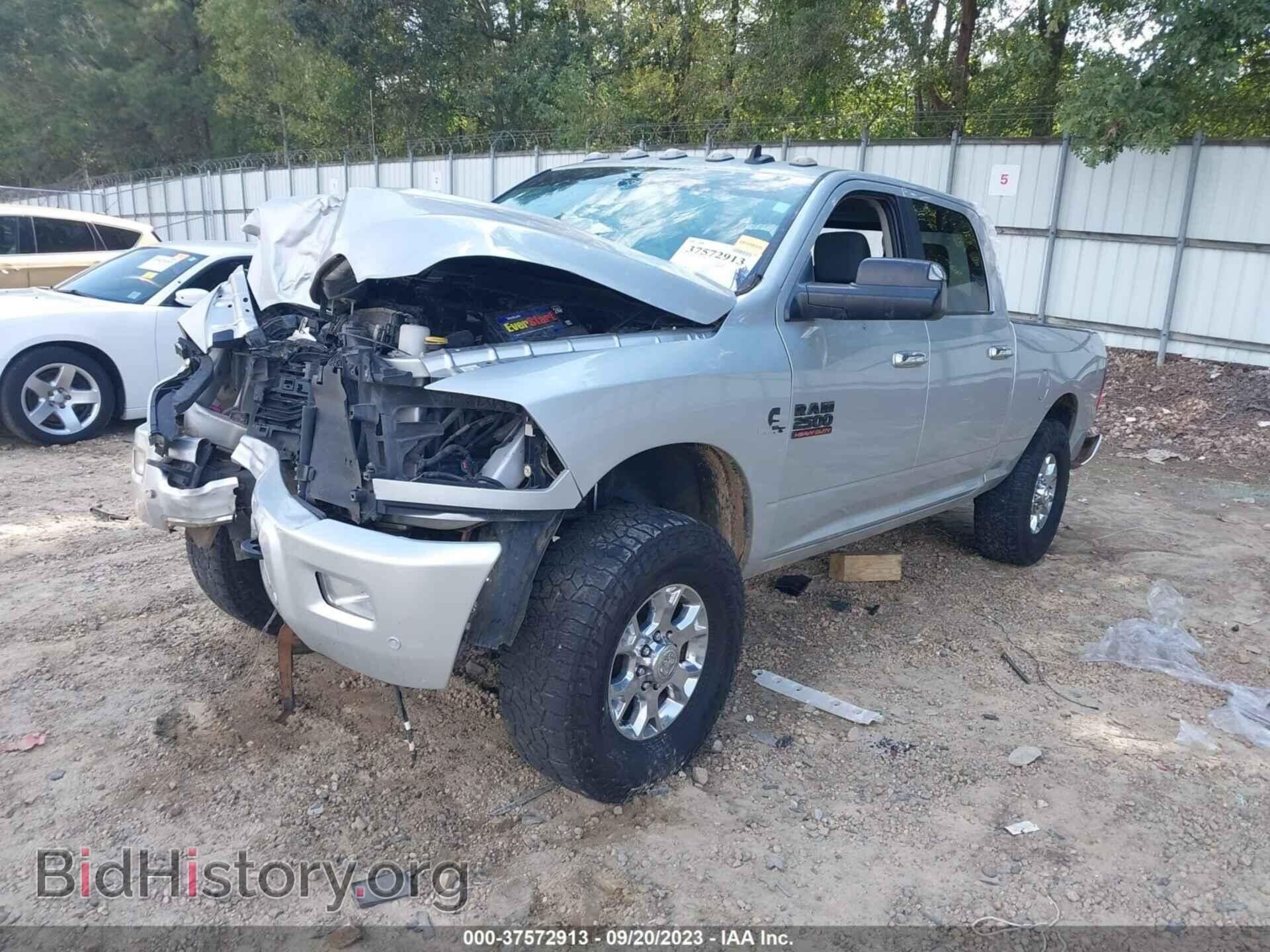 2017 RAM 2500 - VIN: 3C6UR5DL8HG740886 - Фото 2