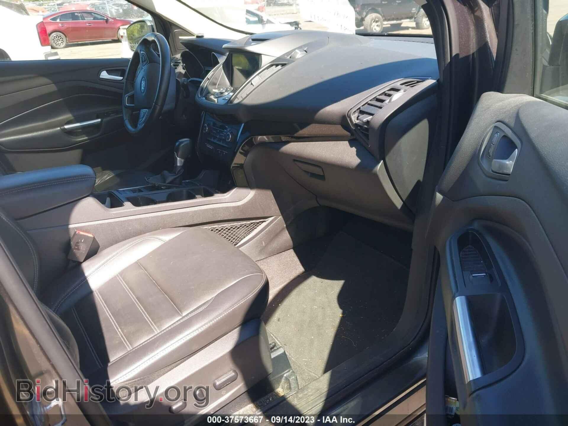 2017 FORD ESCAPE - VIN: 1FMCU9J93HUA35232 - Photo 5