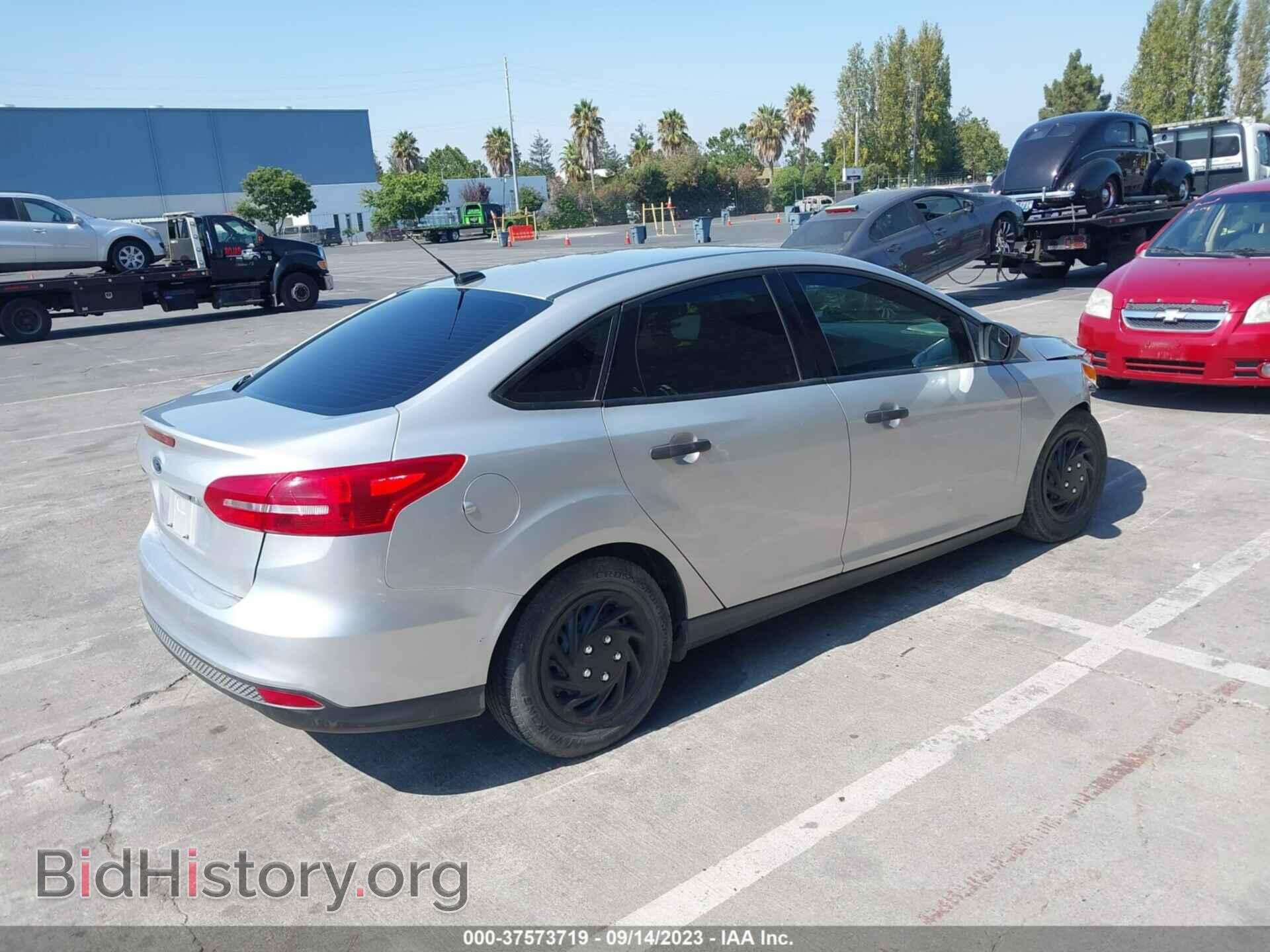 2016 FORD FOCUS - VIN: 1FADP3E22GL319438 - Photo 4