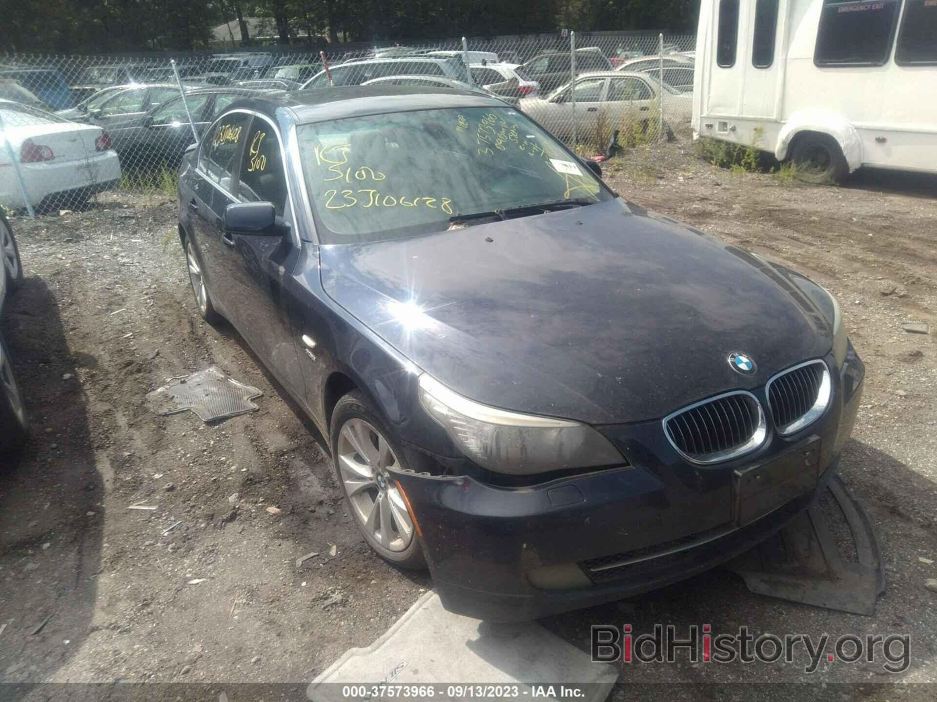 Photo WBANV93569C132580 - BMW 5 SERIES 2009