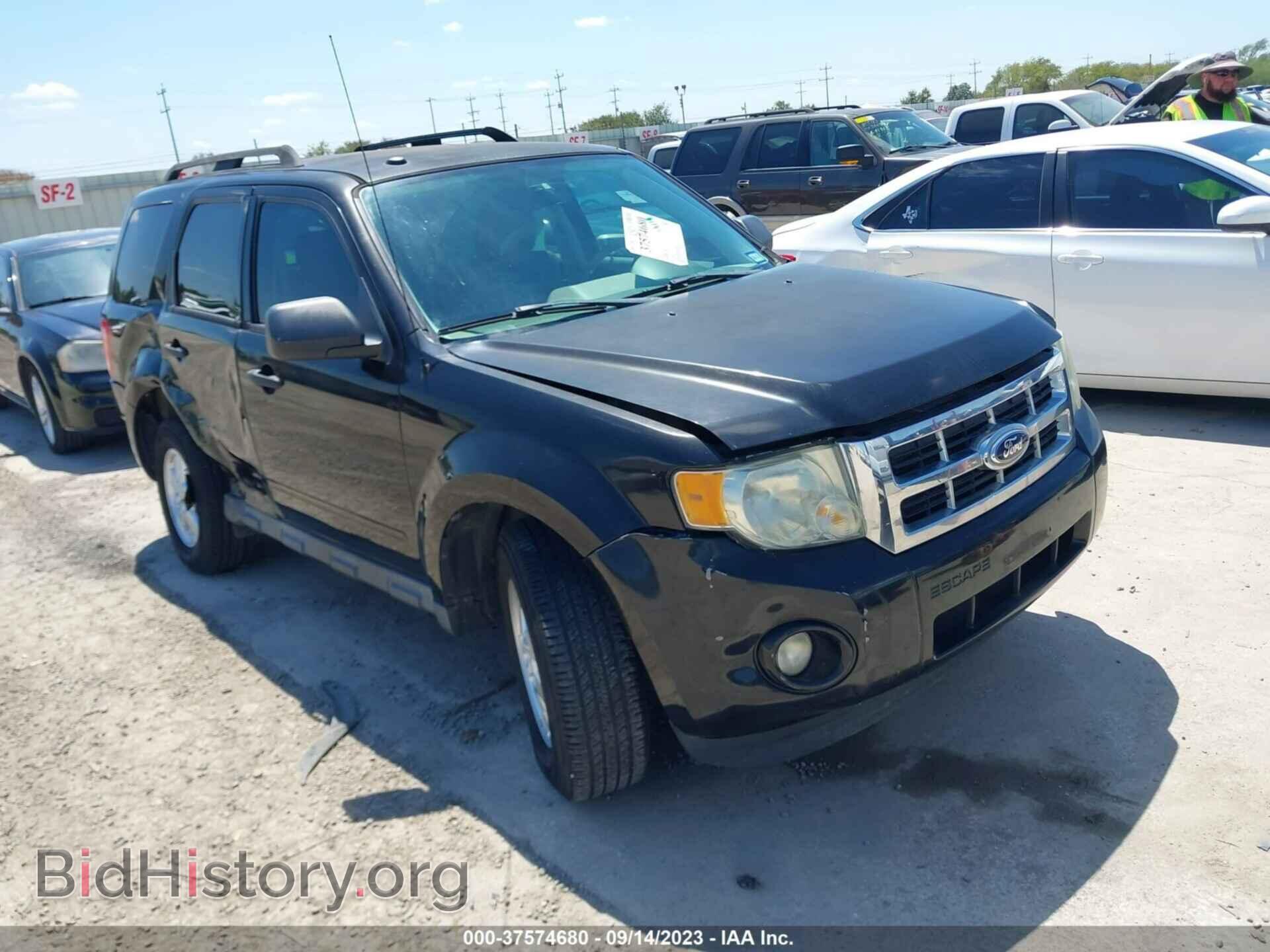 Фотография 1FMCU0DG0BKB66076 - FORD ESCAPE 2011