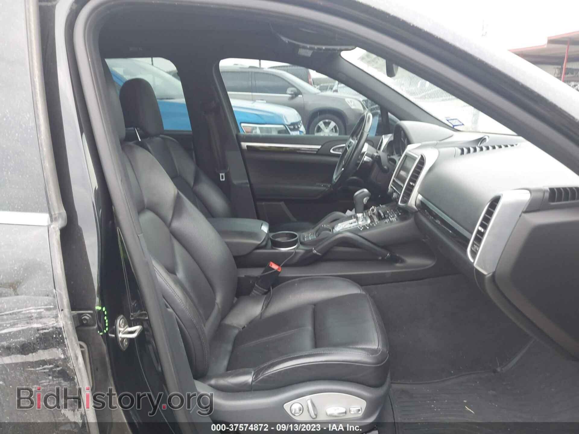2016 PORSCHE CAYENNE - VIN: WP1AB2A24GLA94837 - Фото 5