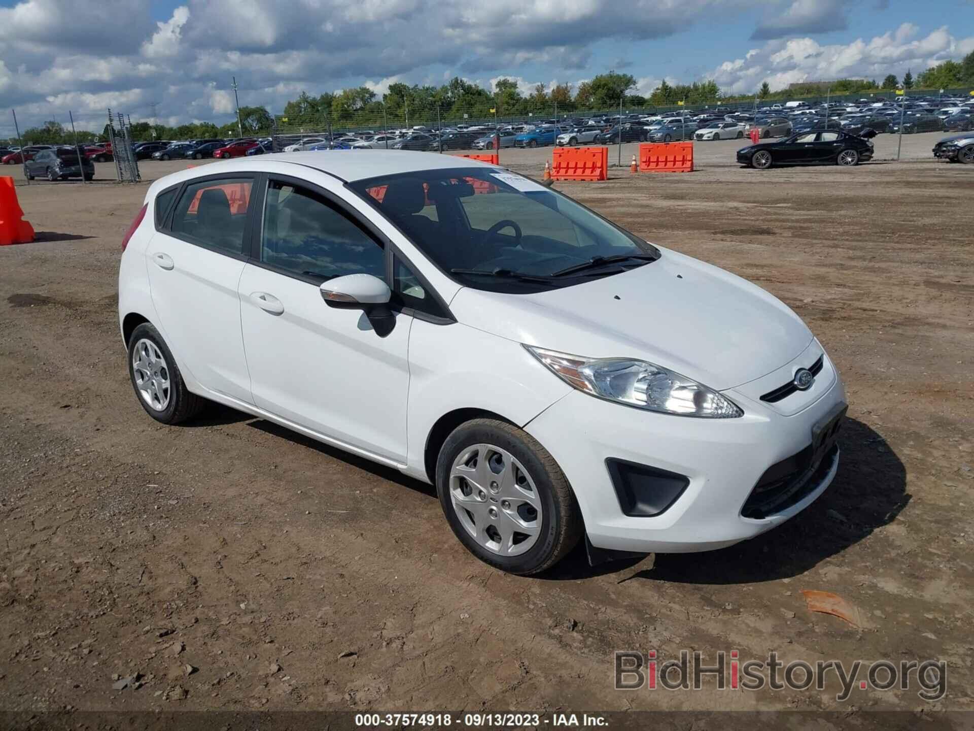 Photo 3FADP4EJ1DM187036 - FORD FIESTA 2013