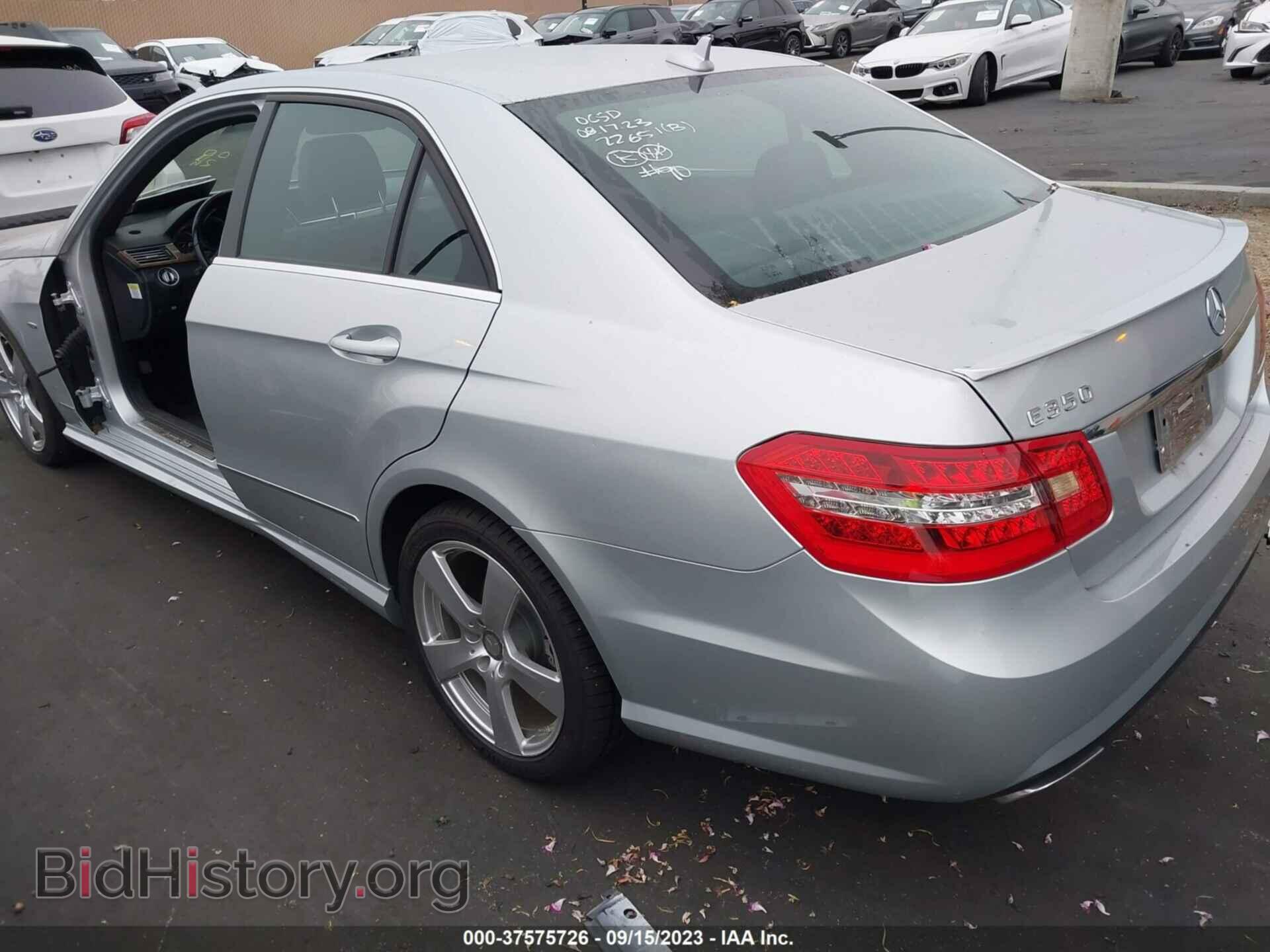 2012 MERCEDES-BENZ E-CLASS - VIN: WDDHF5KB9CA605670 - Фото 3