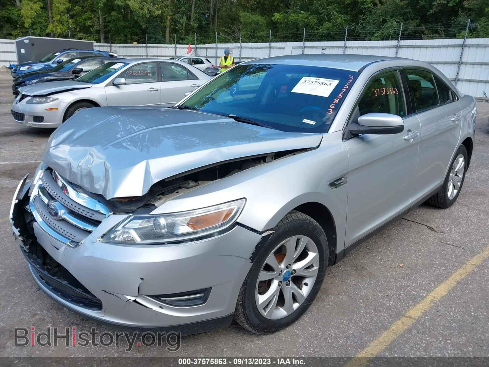 2010 FORD TAURUS - VIN: 1FAHP2EW5AG117921 - Фото 2