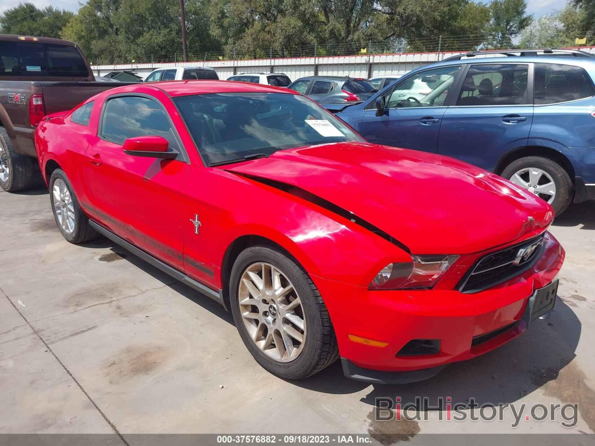 Photo 1ZVBP8AM2C5245228 - FORD MUSTANG 2012