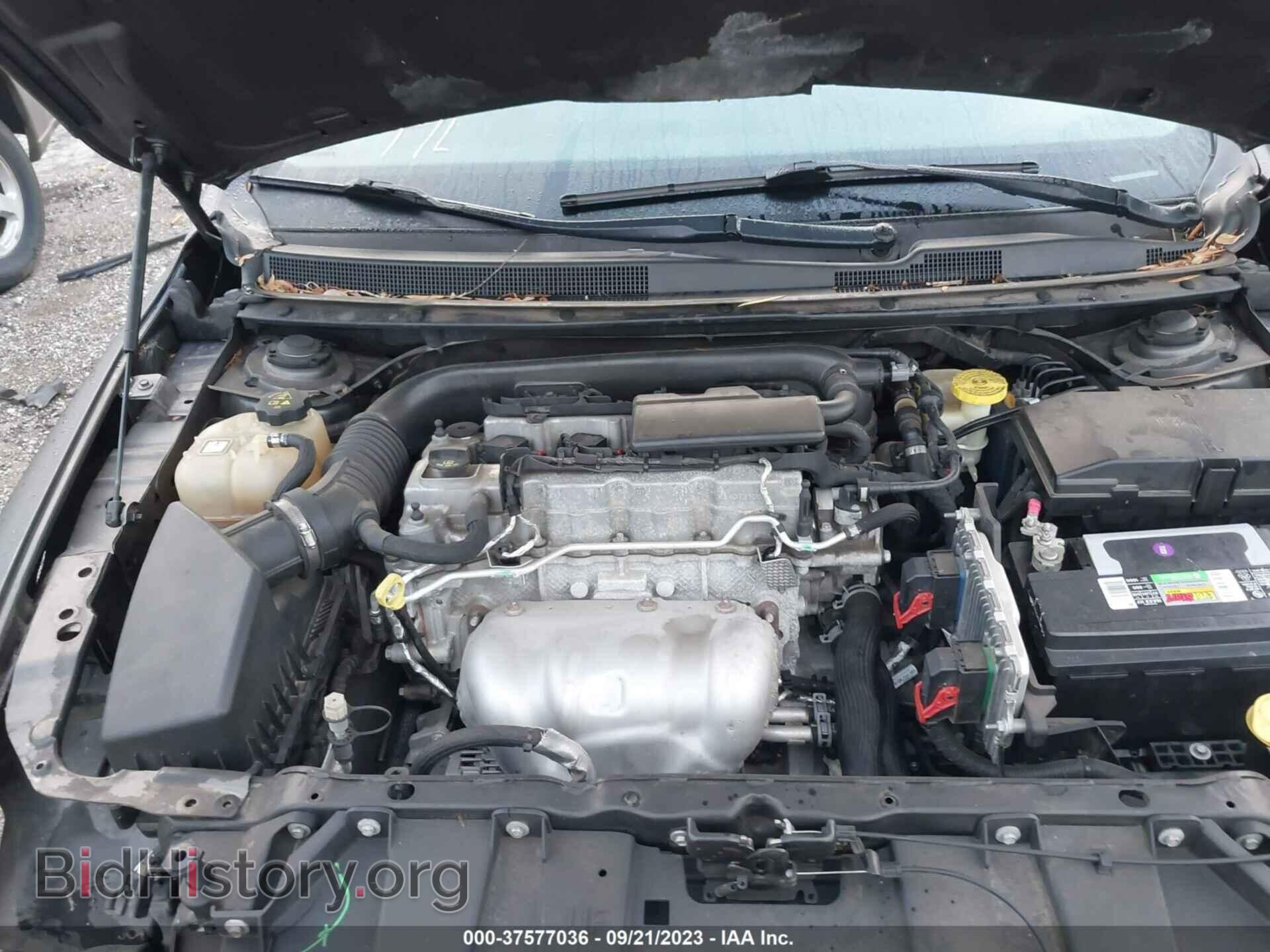 2015 CHRYSLER 200 - VIN: 1C3CCCAB5FN610157 - Фото 10