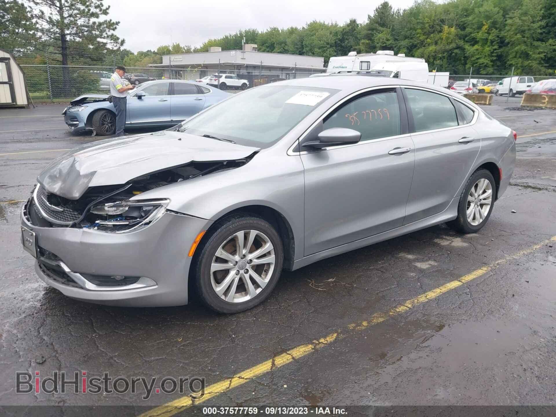 2015 CHRYSLER 200 - VIN: 1C3CCCAB3FN719779 - Фото 2