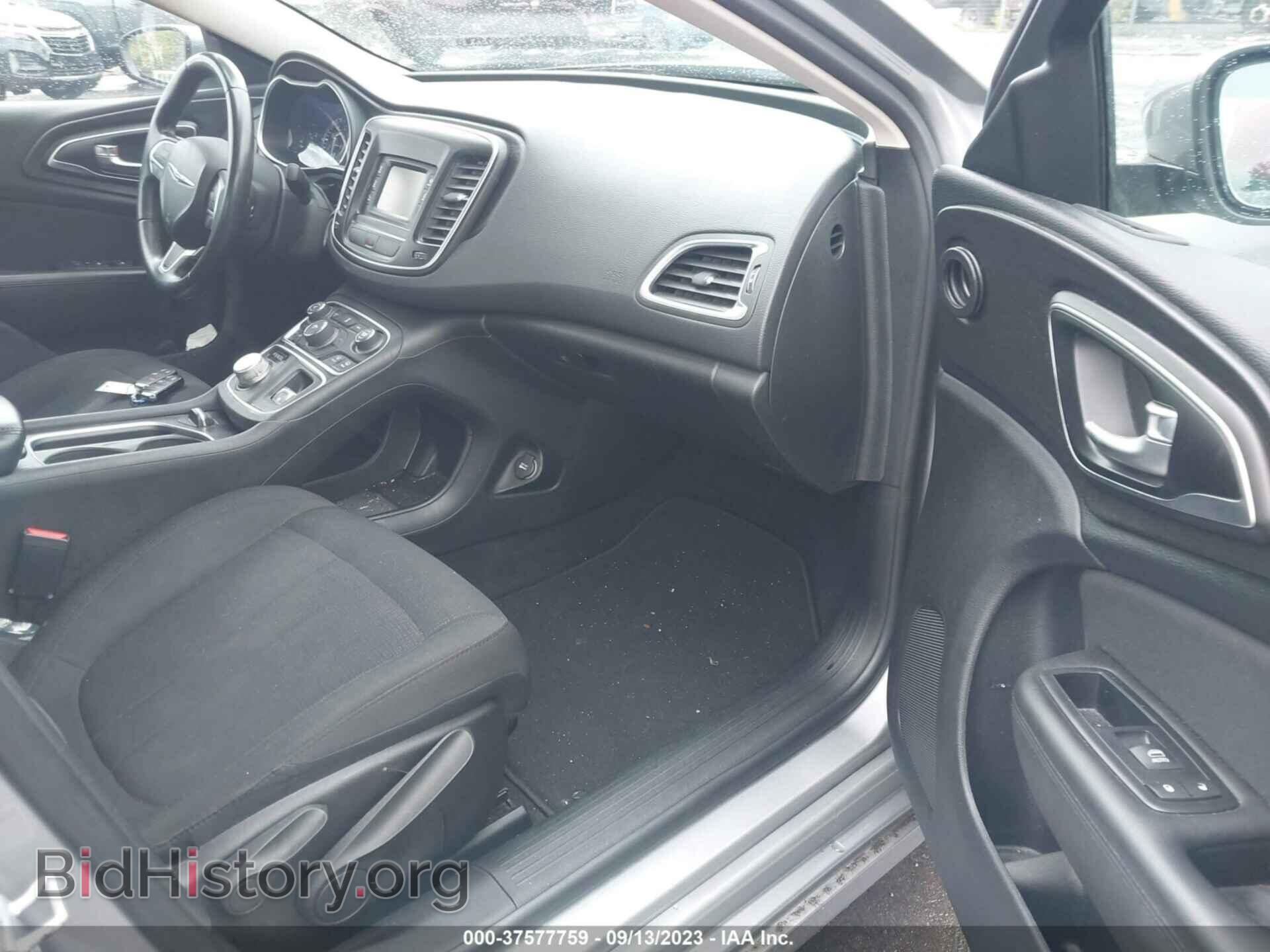 2015 CHRYSLER 200 - VIN: 1C3CCCAB3FN719779 - Фото 5