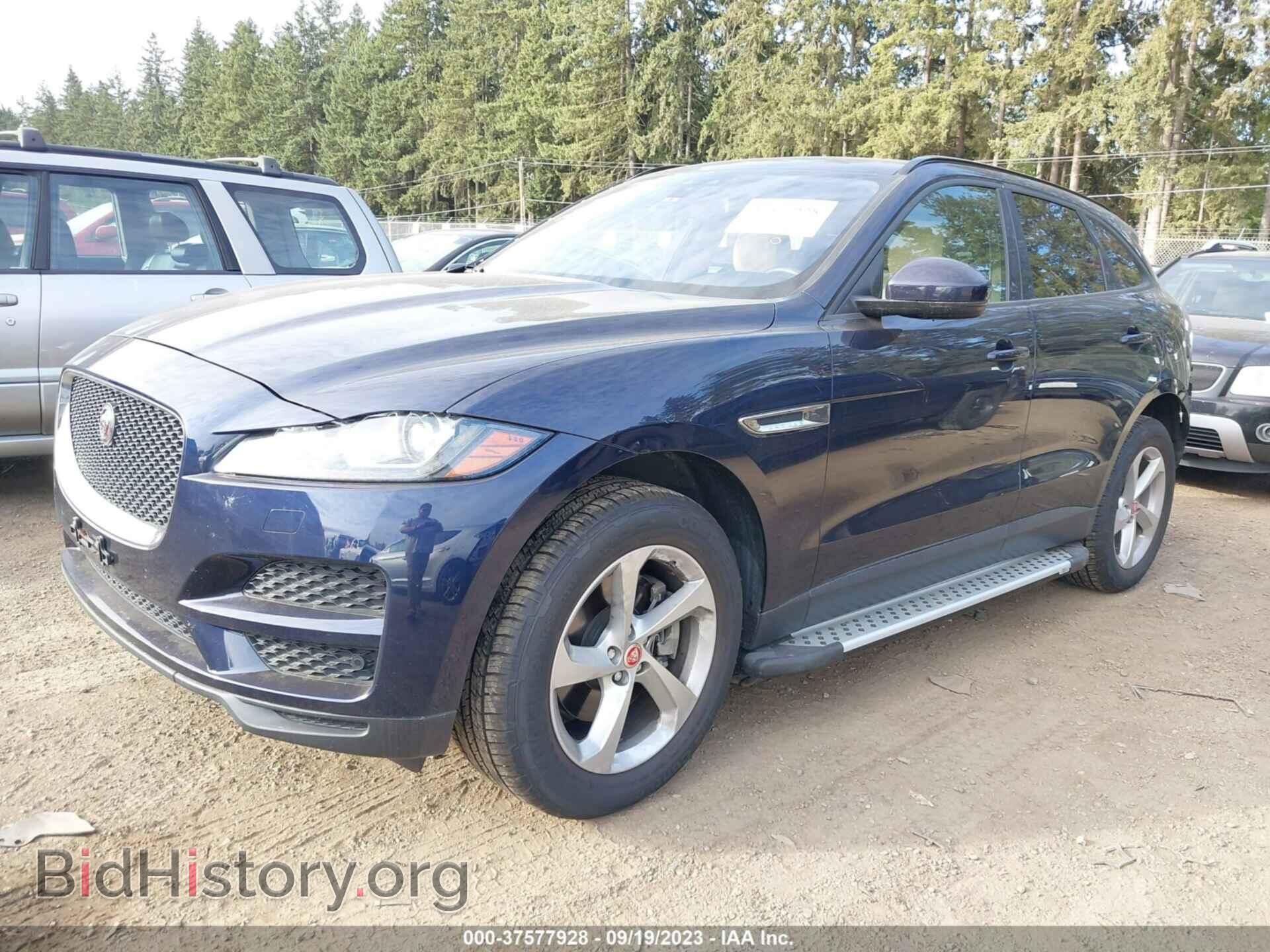 2017 JAGUAR F-PACE - VIN: SADCJ2BV2HA070141 - Фото 2