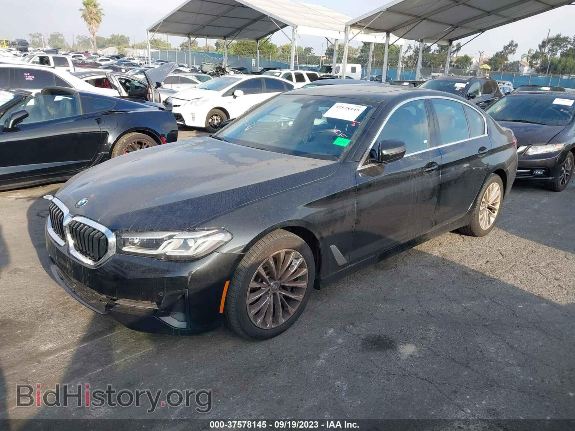 2021 BMW 5 SERIES - VIN: WBA53BH04MCF56085 - Фото 2