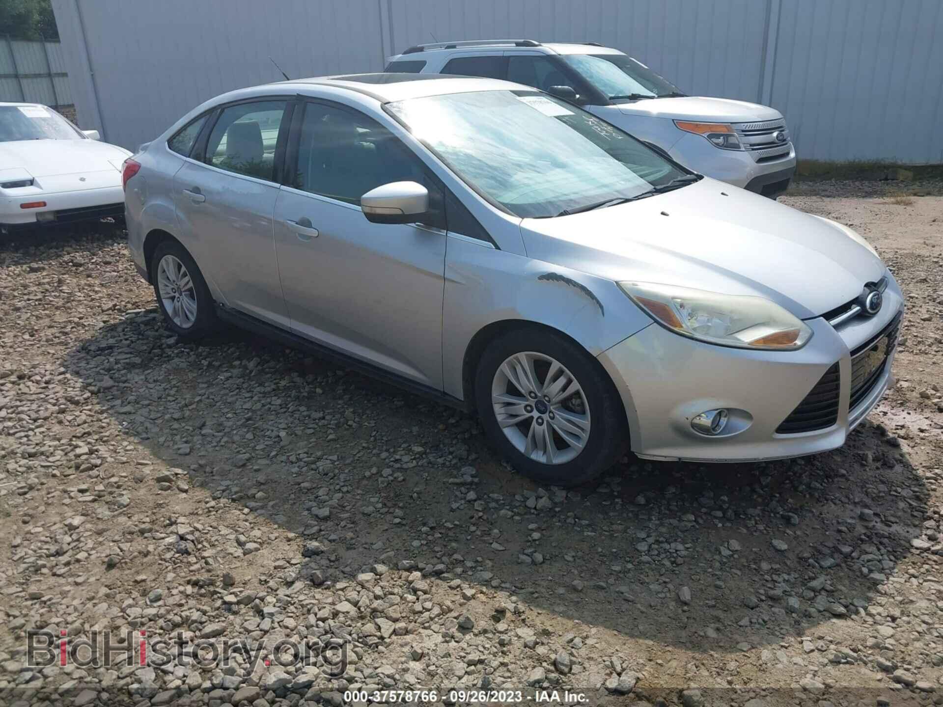 Photo 1FAHP3H25CL337889 - FORD FOCUS 2012