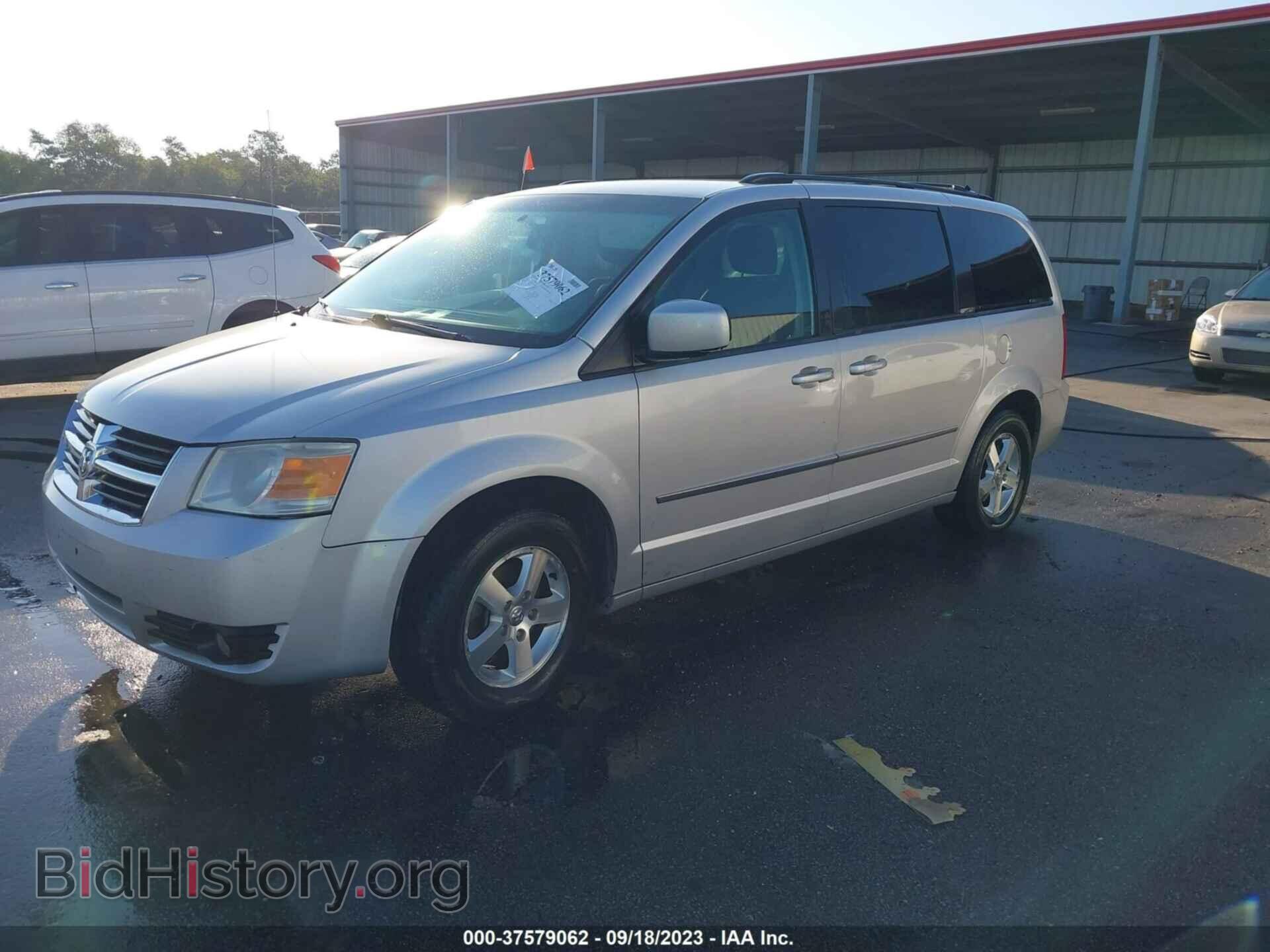 2010 DODGE GRAND CARAVAN - VIN: 2D4RN5D17AR120056 - Фото 2