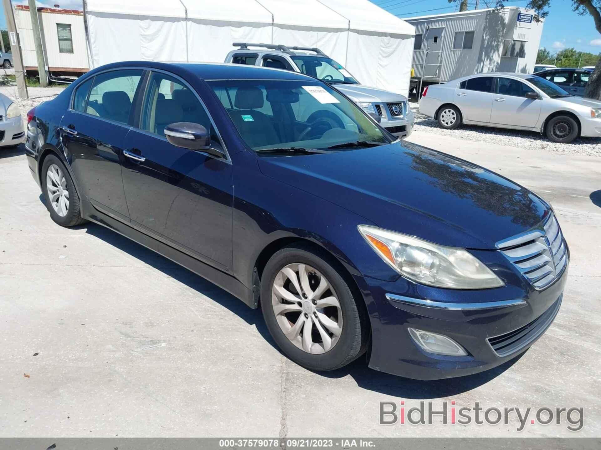 Photo KMHGC4DD5DU216754 - HYUNDAI GENESIS 2013