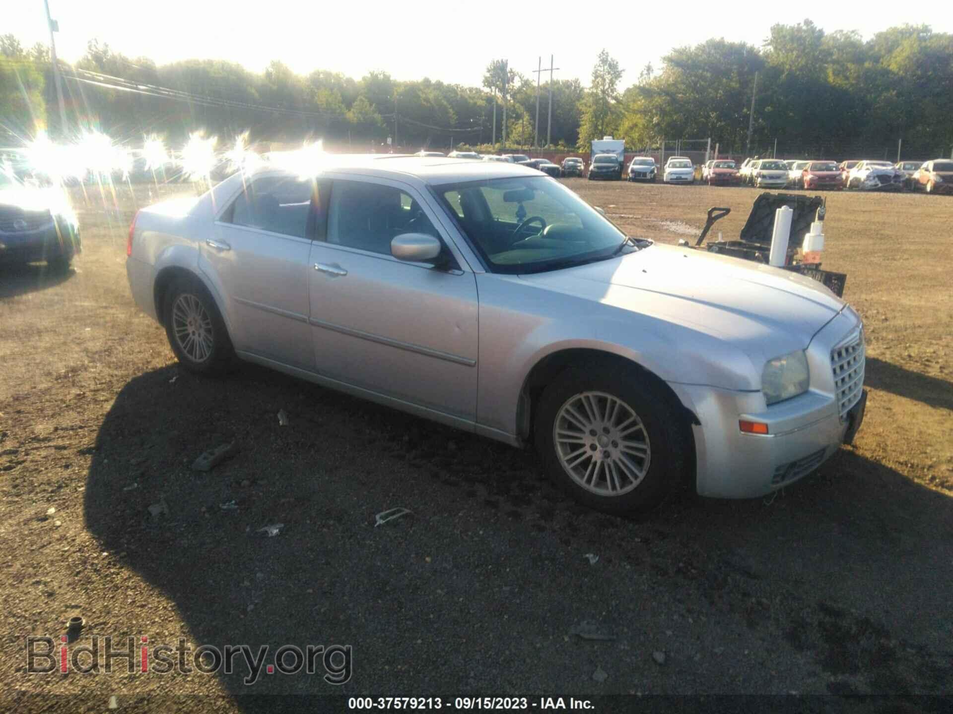 Фотография 2C3CA5CV5AH327803 - CHRYSLER 300 2010