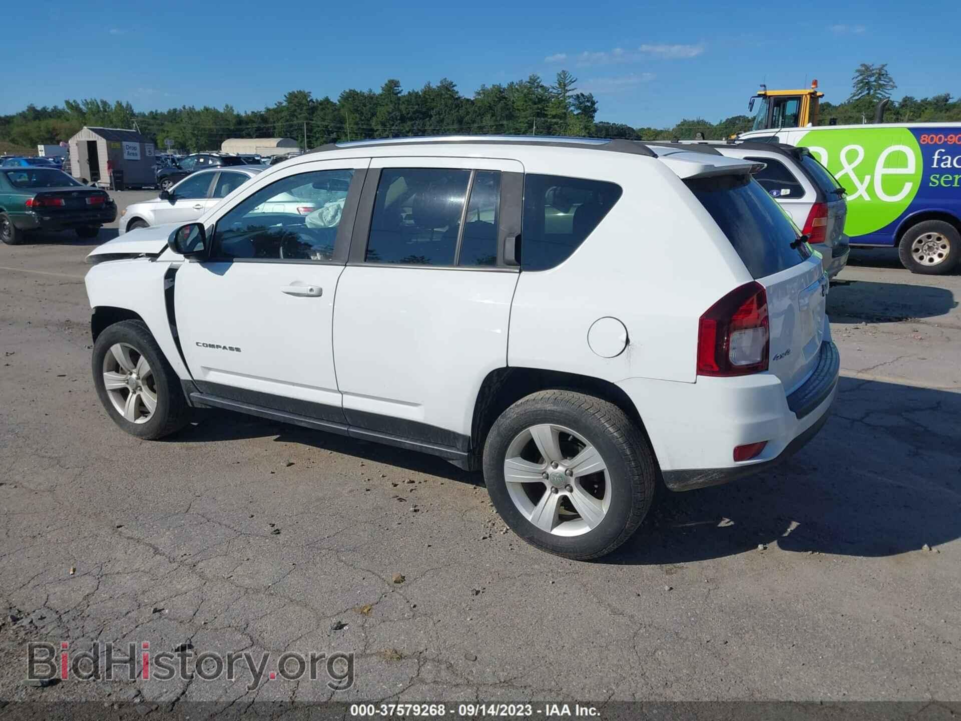 2014 JEEP COMPASS - VIN: 1C4NJDBB9ED776670 - Фото 3