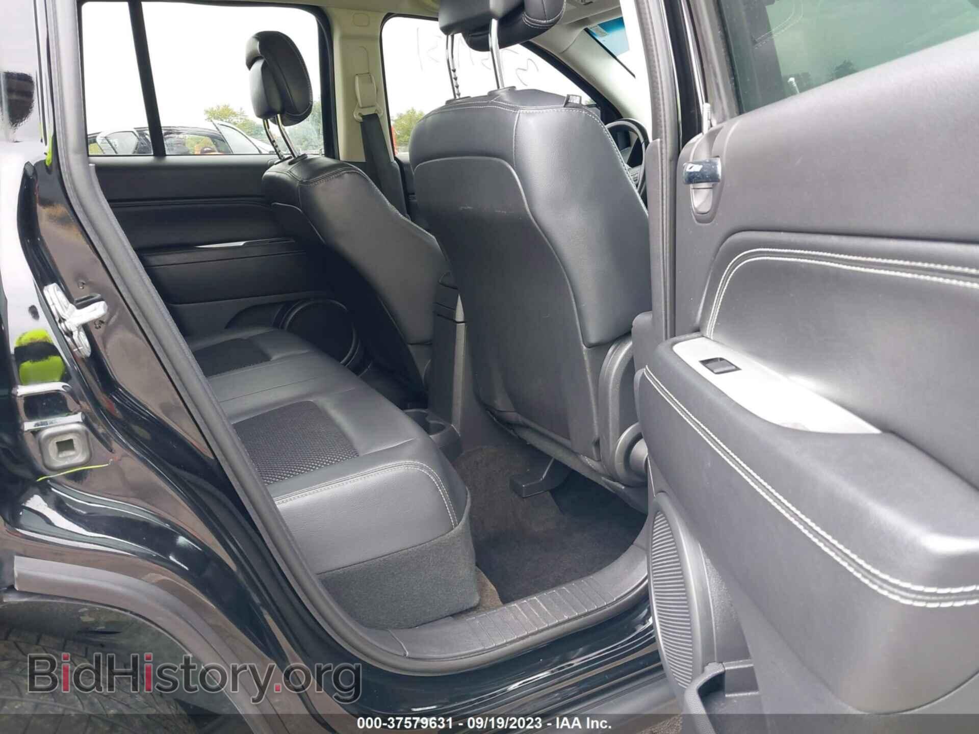 2014 JEEP COMPASS - VIN: 1C4NJDEBXED600173 - Фото 8