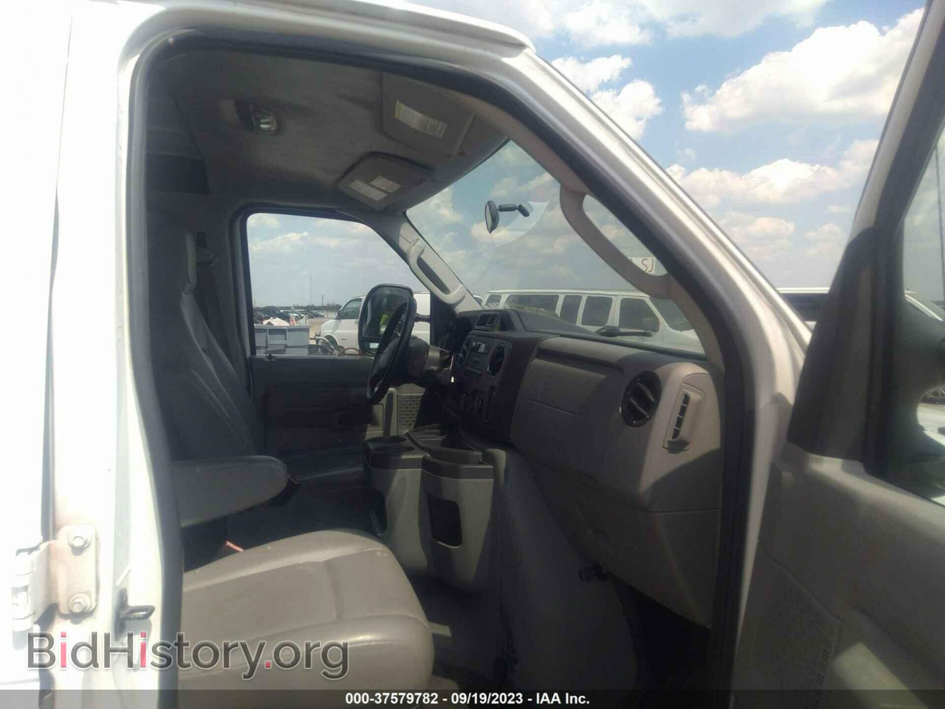 2013 FORD ECONOLINE CARGO VAN - VIN: 1FTNE1EW0DDB29445 - Фото 5