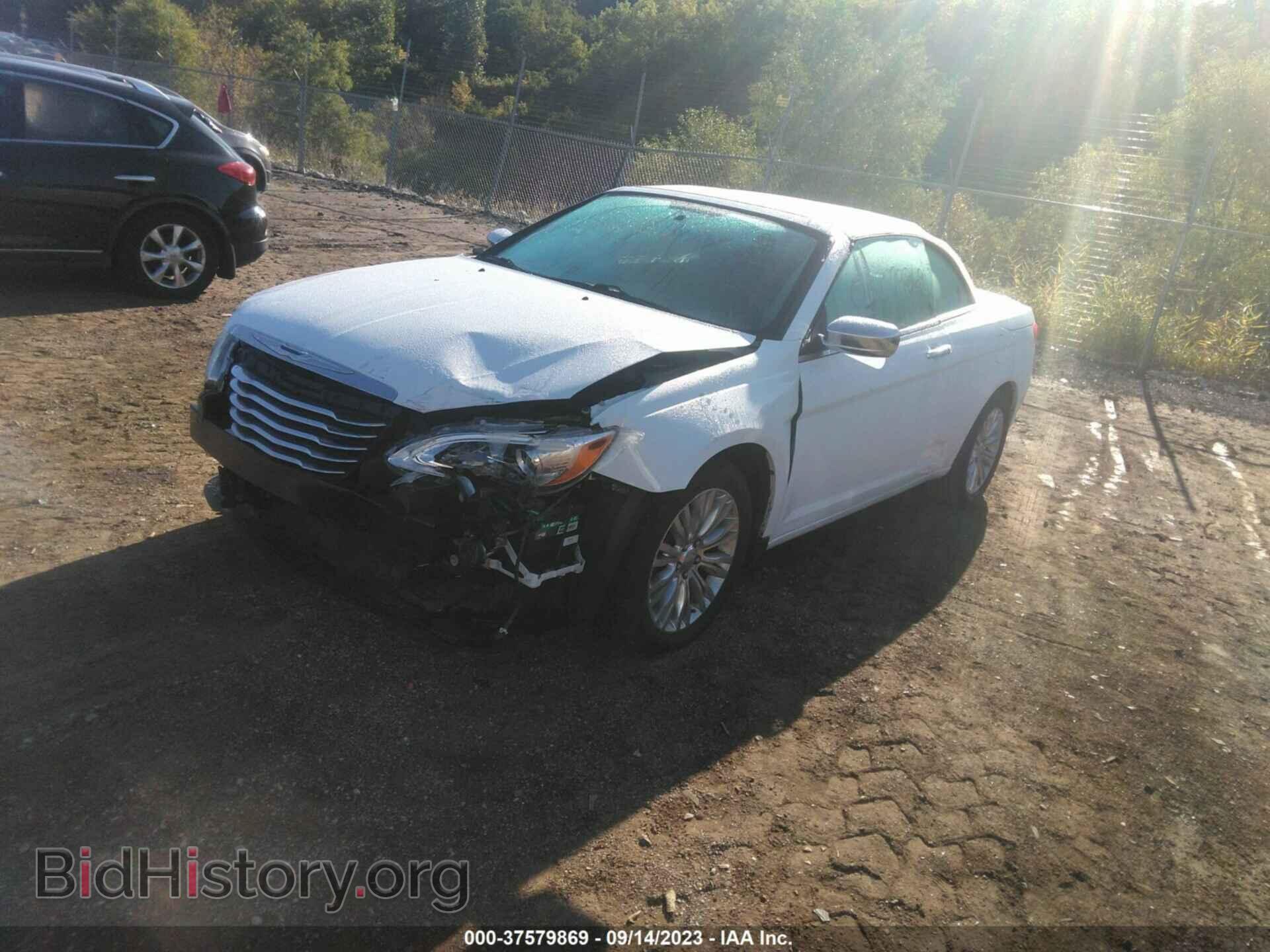 2013 CHRYSLER 200 - VIN: 1C3BCBFG6DN699597 - Фото 2