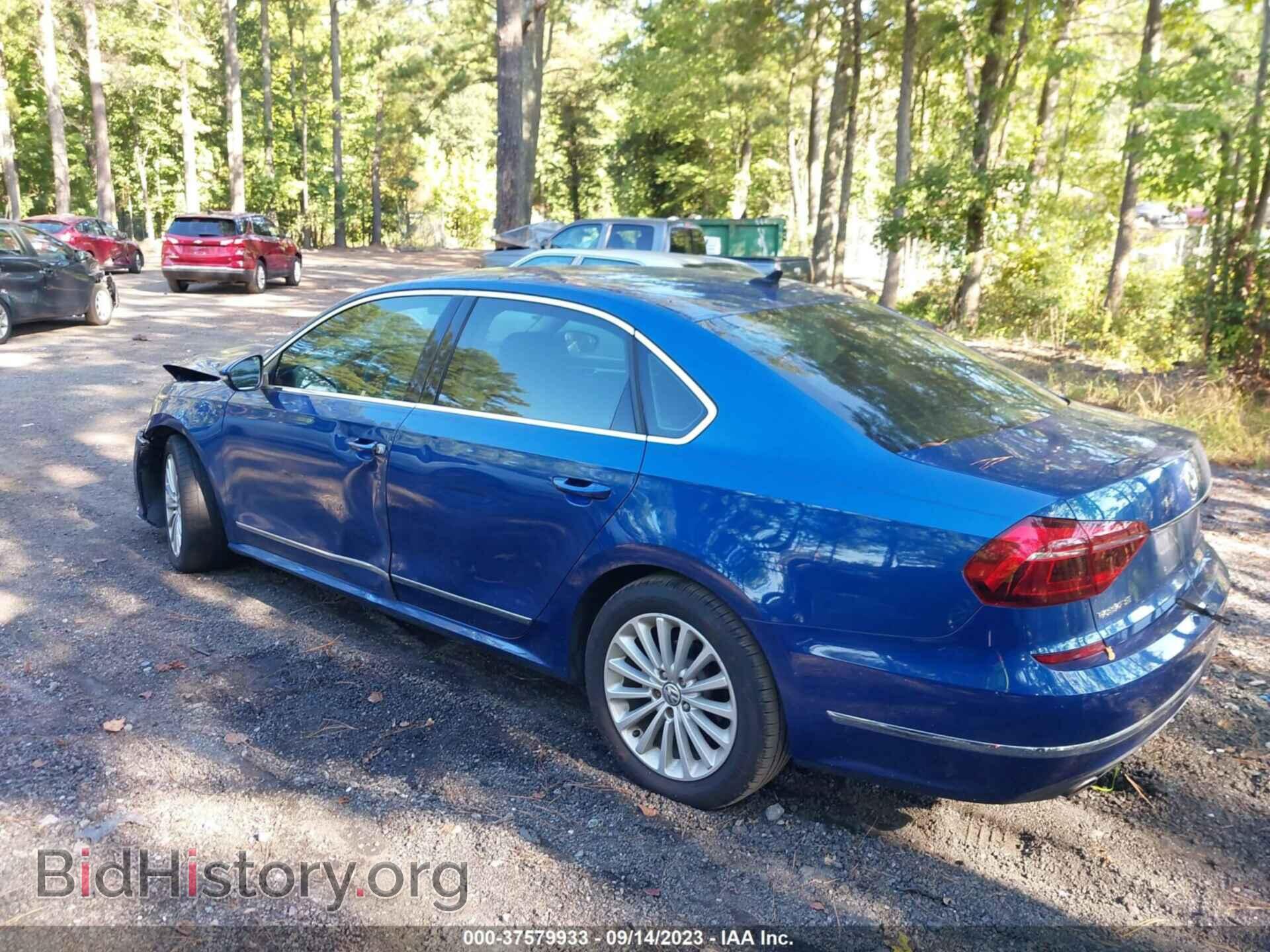 2017 VOLKSWAGEN PASSAT - VIN: 1VWBT7A30HC036229 - Фото 3