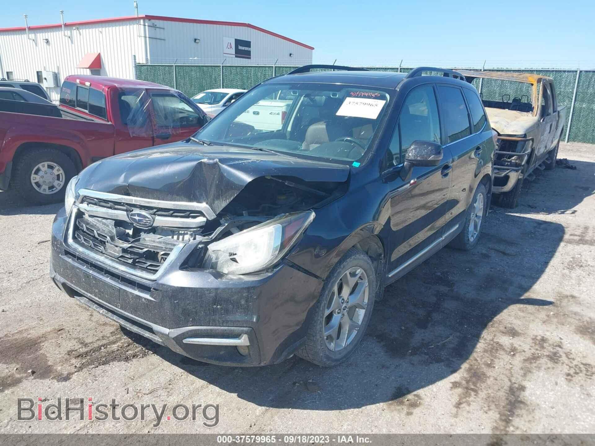 2017 SUBARU FORESTER - VIN: JF2SJAWC8HH565544 - Фото 2