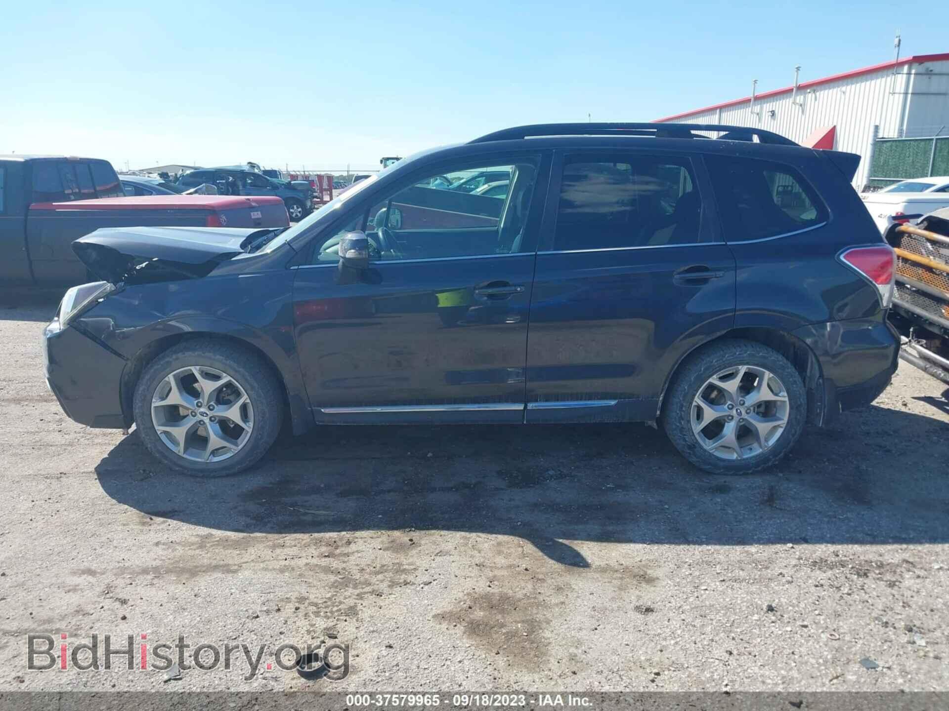 2017 SUBARU FORESTER - VIN: JF2SJAWC8HH565544 - Фото 14