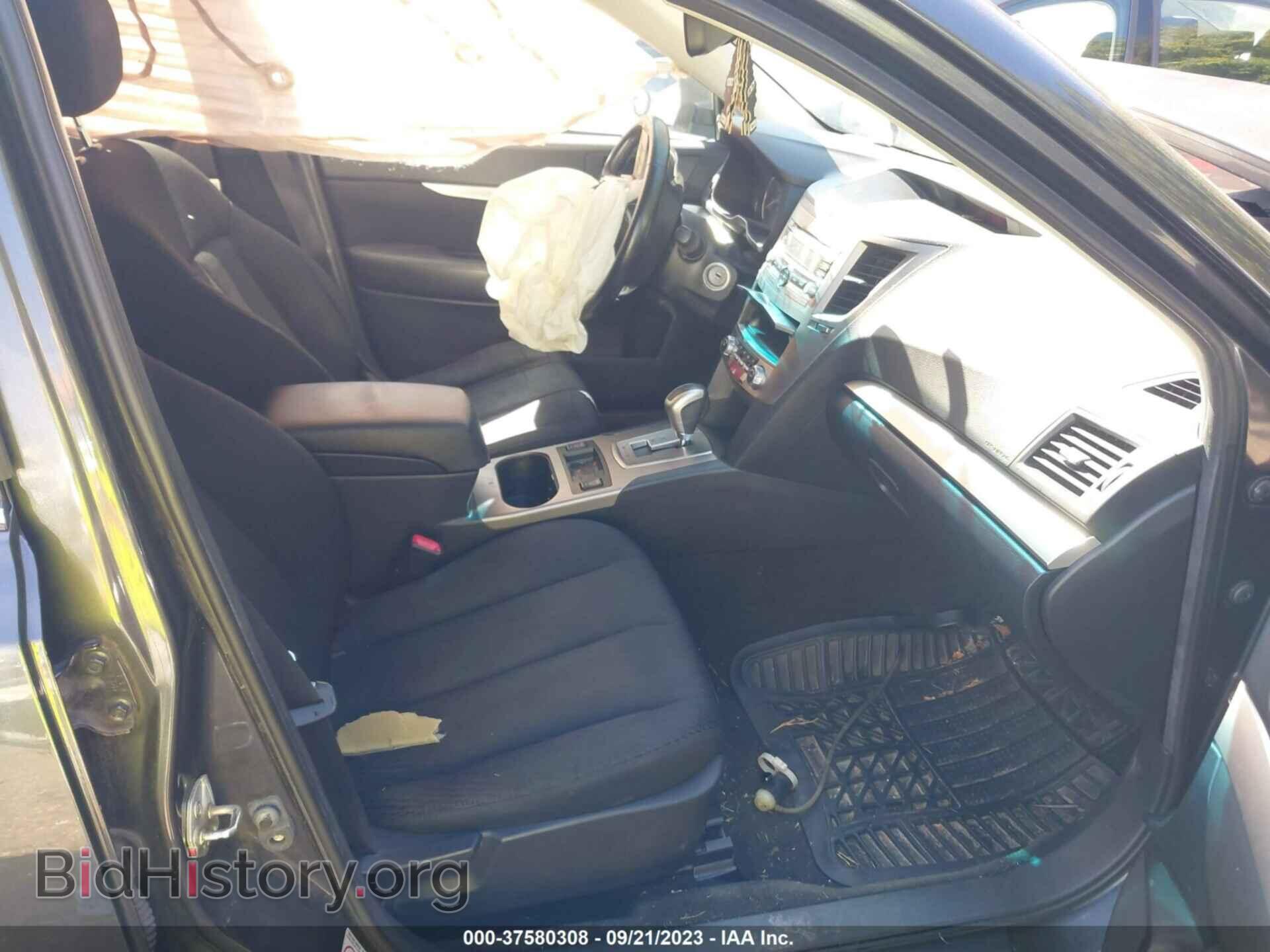 2011 SUBARU OUTBACK - VIN: 4S4BRBCC1B3437972 - Фото 5
