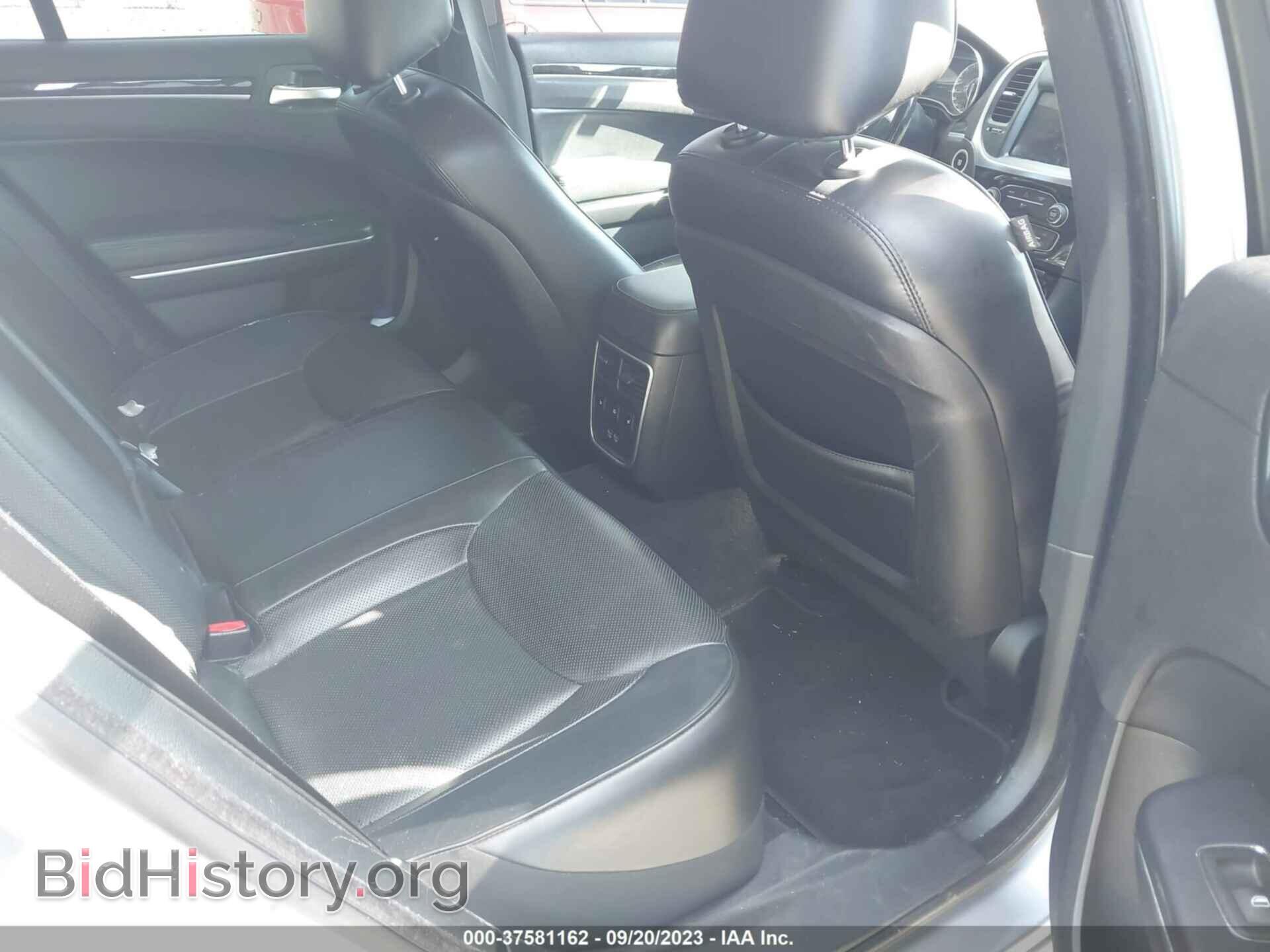 2017 CHRYSLER 300 - VIN: 2C3CCAEG2HH559769 - Фото 8