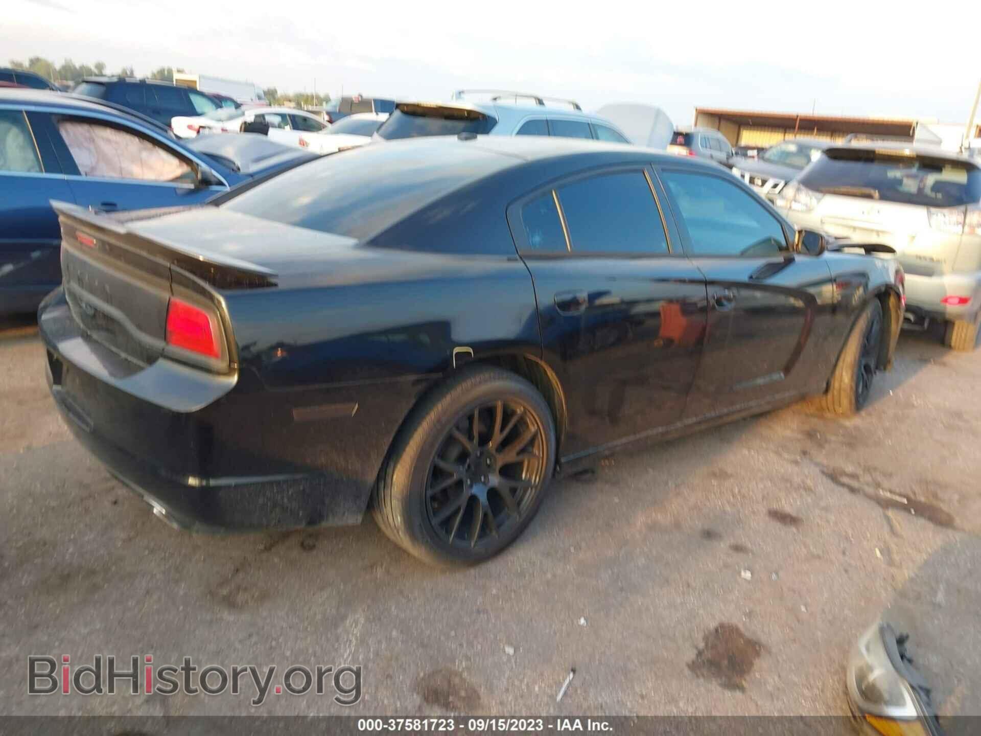 2011 DODGE CHARGER - VIN: 2B3CL3CG3BH535774 - Фото 4